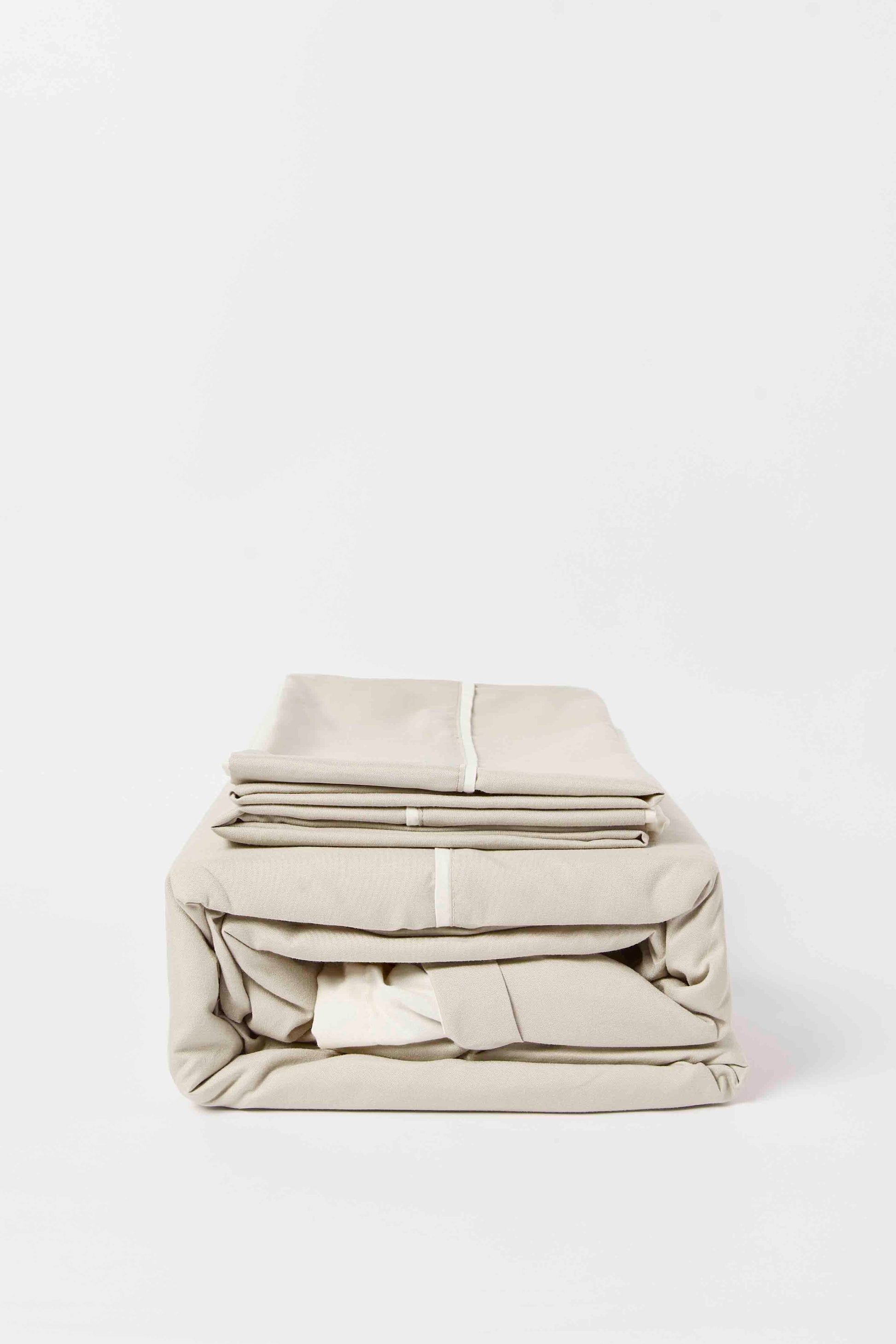 Redtag-Beige/Ivory-Reversible-3-Piece-Duvet-Cover-Set-(King-Size)-Category:Duvet-Covers,-Colour:Beige,-Deals:New-In,-Dept:Home,-Filter:Home-Bedroom,-HMW-BED-Duvet-Covers,-New-In-HMW-BED,-Non-Sale,-S23A,-Section:Homewares-Home-Bedroom-