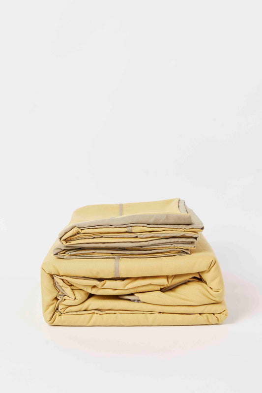 Redtag-Yellow/Beige-Reversible-3-Piece-Duvet-Cover-Set
-(Double-Size)-Category:Duvet-Covers,-Colour:Yellow,-Deals:New-In,-Dept:Home,-Filter:Home-Bedroom,-HMW-BED-Duvet-Covers,-New-In-HMW-BED,-Non-Sale,-S23A,-Section:Homewares-Home-Bedroom-