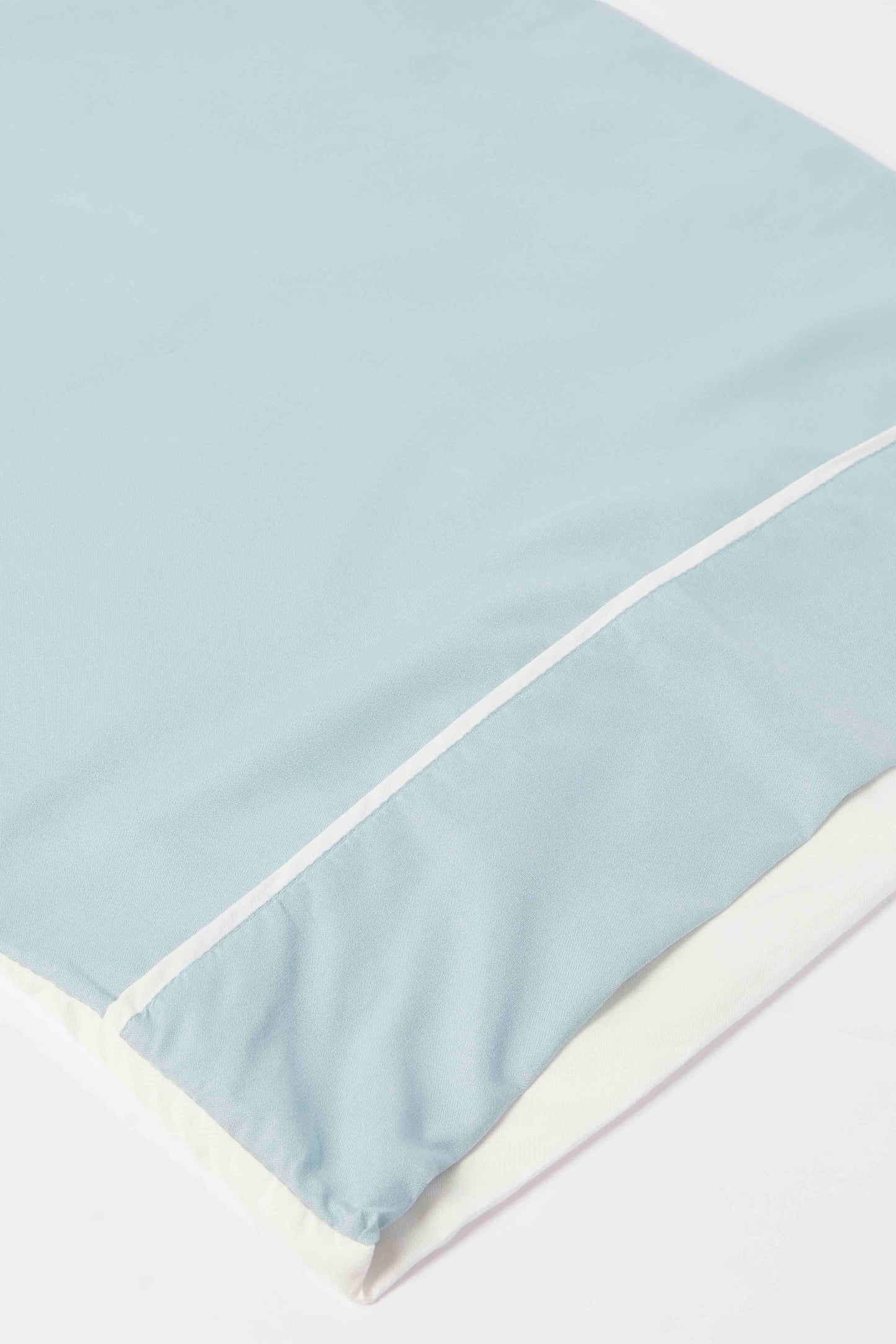 Redtag-Teal/Ivory-Reversible-2-Piece-Duvet-Cover-Set
-(Single-Size)-Category:Duvet-Covers,-Colour:Teal,-Deals:New-In,-Dept:Home,-Filter:Home-Bedroom,-HMW-BED-Duvet-Covers,-New-In-HMW-BED,-Non-Sale,-S23A,-Section:Homewares-Home-Bedroom-