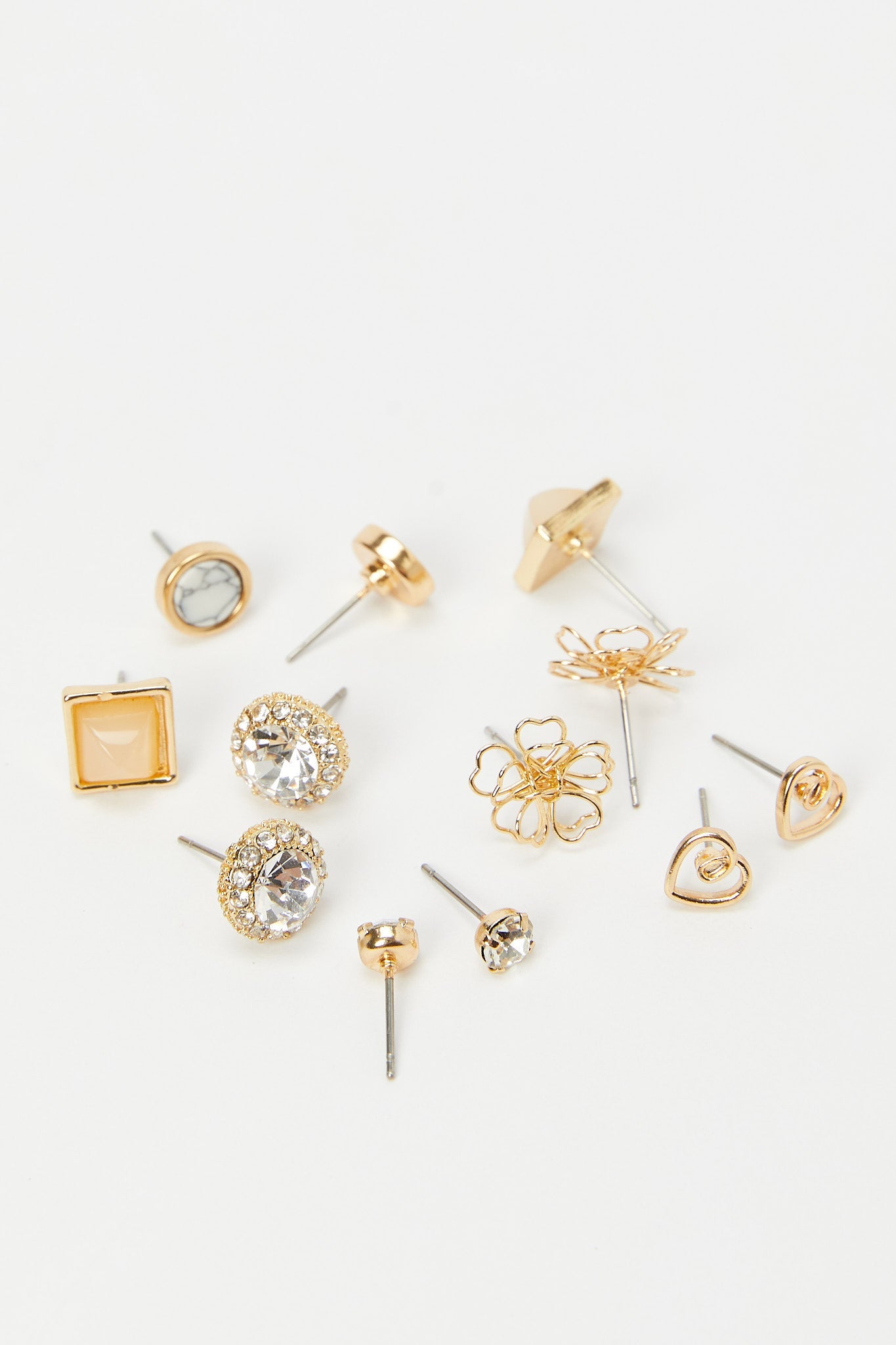 Redtag-Studs-Category:Jewellery,-Colour:Assorted,-Deals:New-In,-Dept:Ladieswear,-Filter:Women's-Accessories,-H1:ACC,-H2:LAD,-H3:LAA,-H4:HAC,-HACJWL,-New-In,-New-In-Women-ACC,-Non-Sale,-Packs,-S23A,-Season:S23B,-Section:Women,-Set:Set-of-6,-Style:STUDS,-Women-Jewellery-Women-