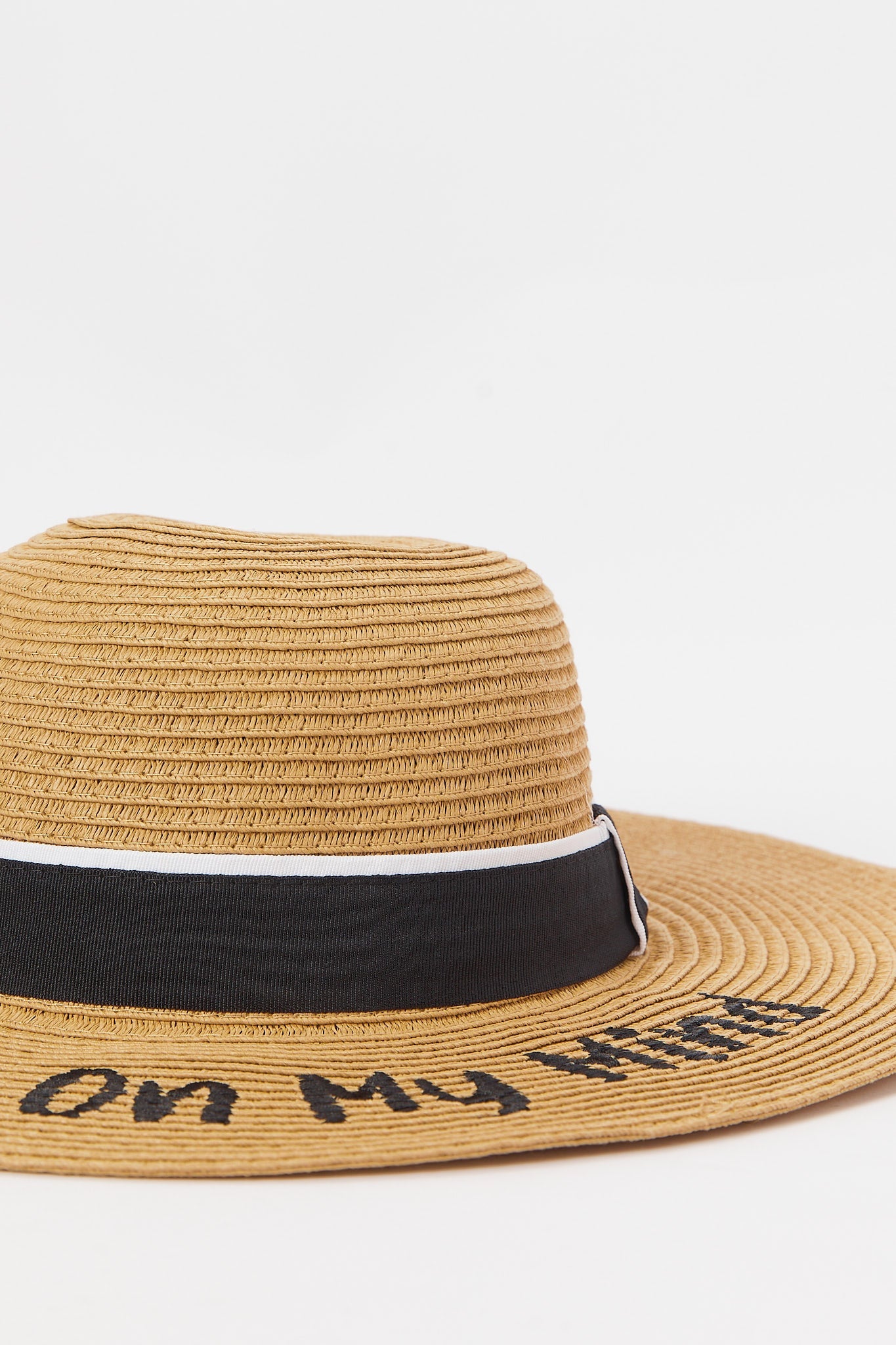 Redtag-Black-Band-Embellished-Hat-Category:Caps-&-Hats,-Colour:Black,-Deals:New-In,-Dept:Ladieswear,-Filter:Women's-Accessories,-H1:ACC,-H2:LAD,-H3:LAA,-H4:FAA,-New-In,-New-In-Women-ACC,-Non-Sale,-S23A,-Season:S23B,-Section:Women,-Style:HATS,-Women-Caps-&-Hats-Women-