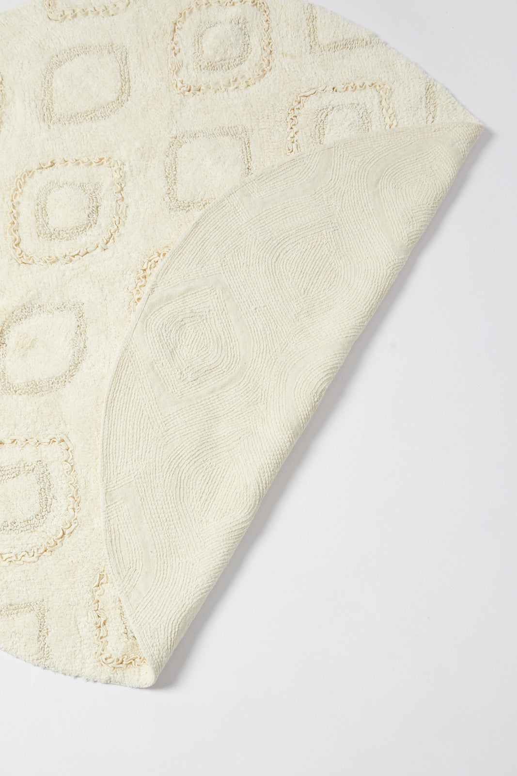 Redtag-Ivory-Tufted-Pattern-Round-Rug-Category:Rugs,-Colour:Ivory,-Deals:New-In,-Dept:Home,-Filter:Home-Decor,-HMW-HOM-Rugs-&-Door-Mats,-New-In-HMW-HOM,-Non-Sale,-S23B,-Section:Homewares-Home-Decor-
