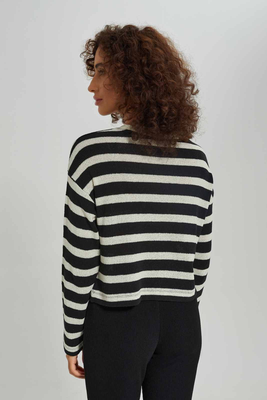 Redtag-Women-Striped-Long-Sleeve-Crewneck-Pullover-Category:Pullovers,-Colour:Assorted,-Deals:New-In,-Dept:Ladieswear,-Filter:Women's-Clothing,-New-In-Women-APL,-Non-Sale,-S23A,-Section:Women,-Women-Pullovers-Women's-