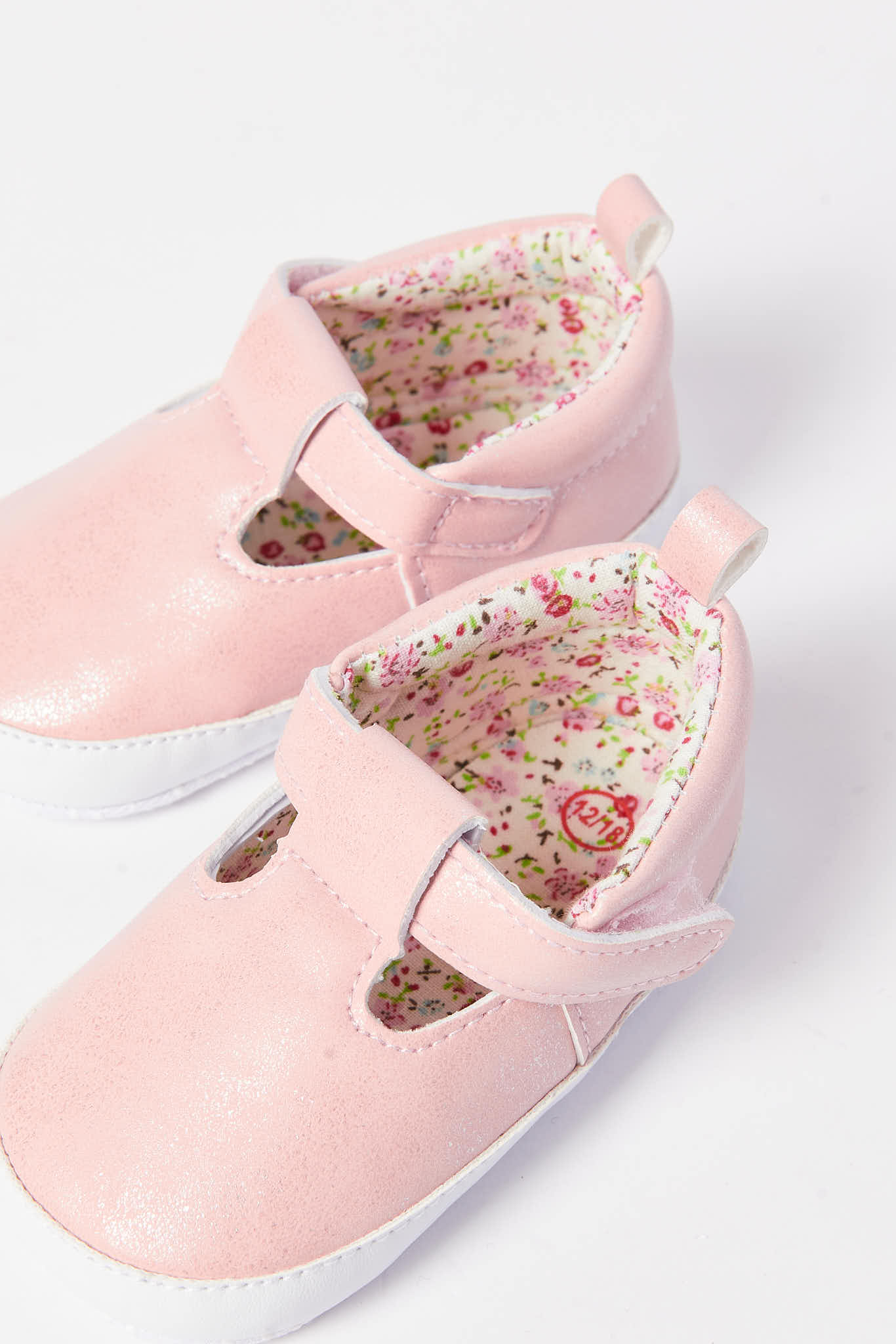 Redtag-Pink-Pram-Shoe-Category:Shoes,-Colour:Pink,-Deals:New-In,-Filter:Baby-Footwear-(0-to-18-Mths),-N/A,-NBF-Shoes,-New-In-NBF-FOO,-Non-Sale,-S23A,-Section:Boys-(0-to-14Yrs)-Baby-0 to 18 Months