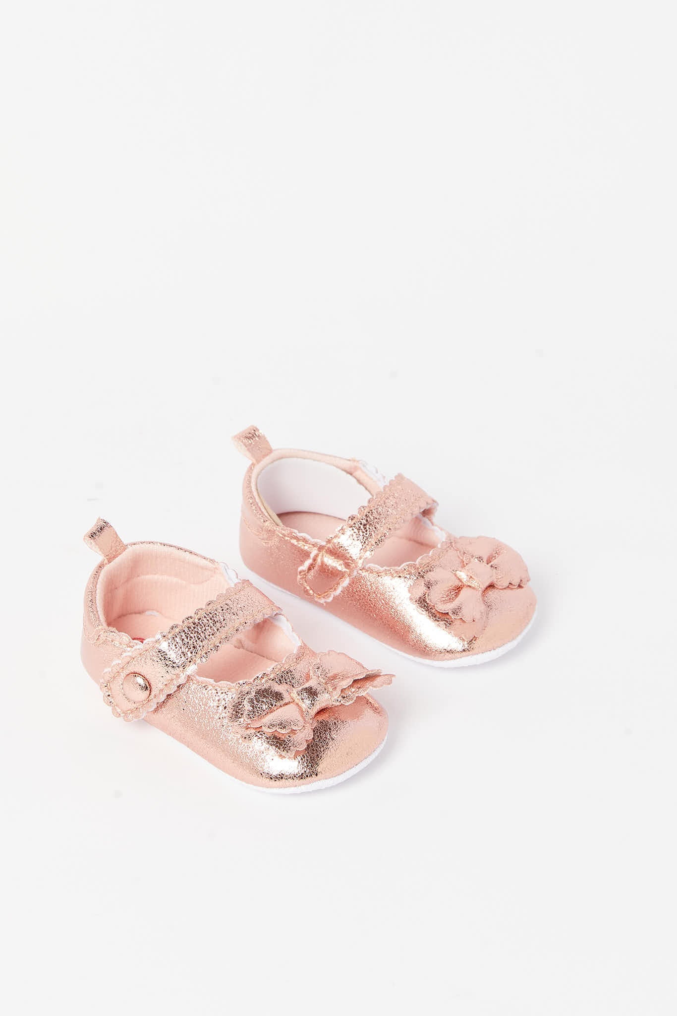 Redtag-Gold-Pram-Shoe-Category:Shoes,-Colour:Gold,-Deals:New-In,-Filter:Baby-Footwear-(0-to-18-Mths),-N/A,-NBF-Shoes,-New-In-NBF-FOO,-Non-Sale,-S23A,-Section:Boys-(0-to-14Yrs)-Baby-0 to 18 Months