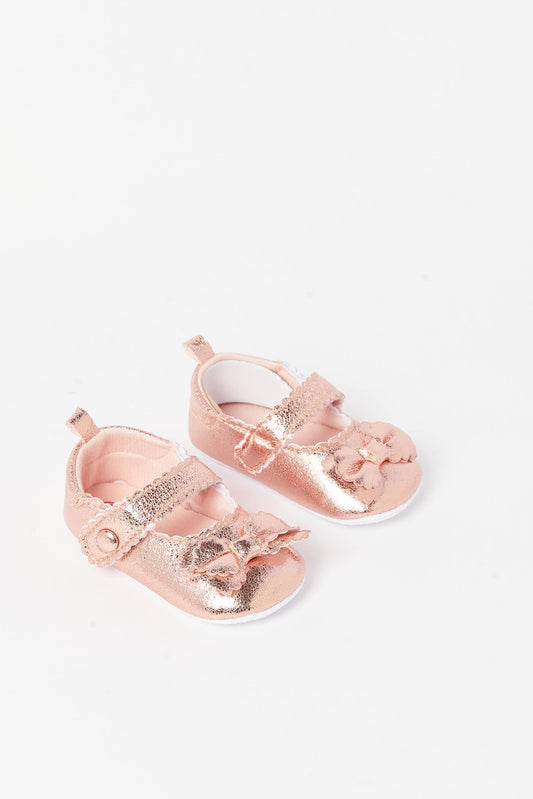 Redtag-Gold-Pram-Shoe-Category:Shoes,-Colour:Gold,-Deals:New-In,-Filter:Baby-Footwear-(0-to-18-Mths),-N/A,-NBF-Shoes,-New-In-NBF-FOO,-Non-Sale,-S23A,-Section:Boys-(0-to-14Yrs)-Baby-0 to 18 Months