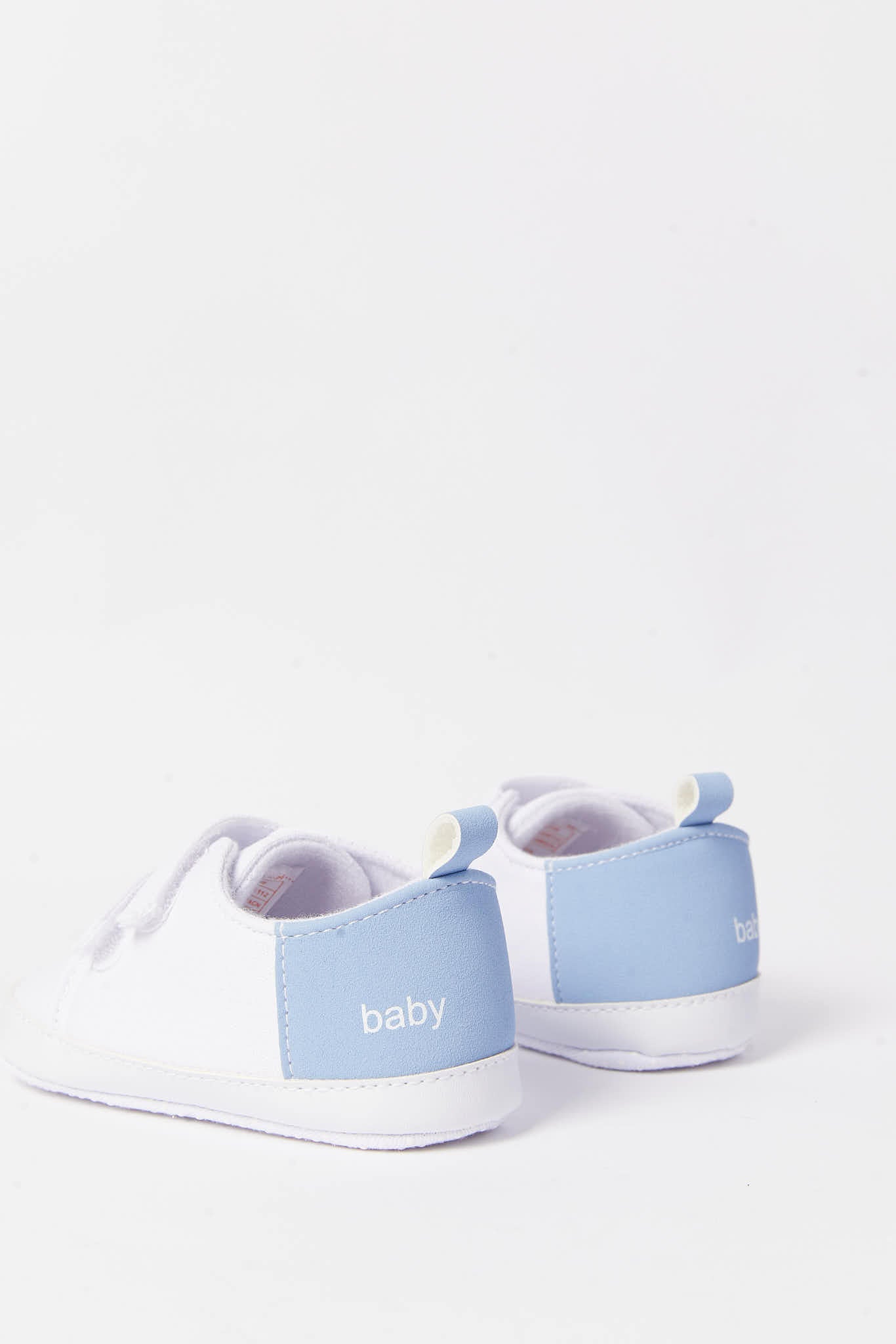 Redtag-White-Pram-Shoe-Category:Shoes,-Colour:White,-Deals:New-In,-Filter:Baby-Footwear-(0-to-18-Mths),-N/A,-NBF-Shoes,-New-In-NBF-FOO,-Non-Sale,-S23A,-Section:Boys-(0-to-14Yrs)-Baby-0 to 18 Months