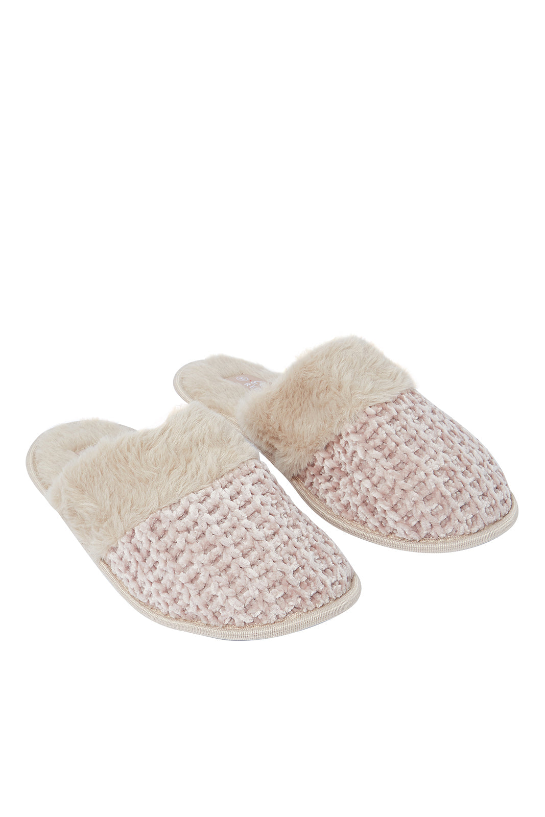 Redtag-Pink-Cable-Knit-Slipper-Category:Slippers,-Colour:Pink,-Deals:New-In,-Filter:Women's-Footwear,-N/A,-New-In-Women-FOO,-Non-Sale,-S23A,-Section:Women,-Women-Slippers-Women's-