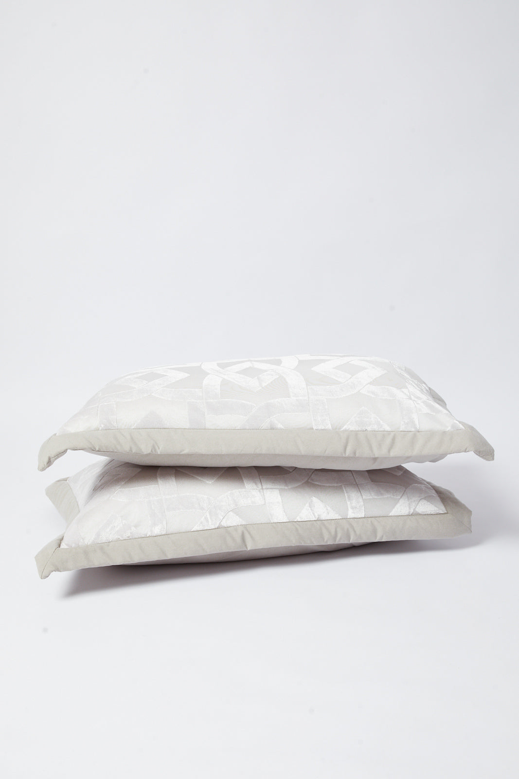 Redtag-Grey-7-Piece-Geometric-Comforter-Set-(King-Size)-Category:Comforters,-Colour:Grey,-Deals:New-In,-Dept:Home,-Filter:Home-Bedroom,-HMW-BED-Comforters,-New-In-HMW-BED,-Non-Sale,-S23A,-Section:Homewares-Home-Bedroom-