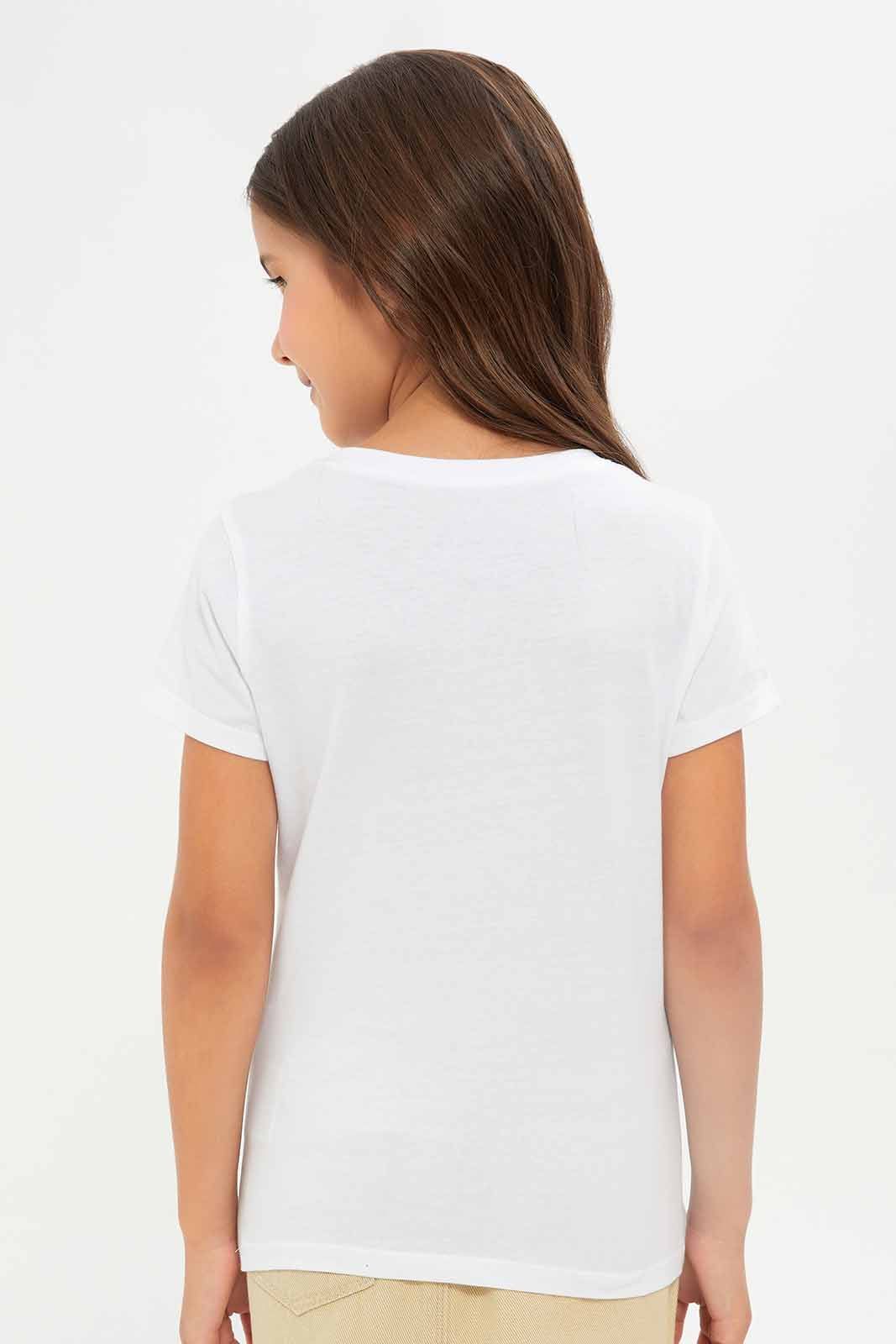 Redtag-Girls-Whiet-Graphic-Tee-Category:T-Shirts,-Colour:White,-Deals:New-In,-Dept:Girls,-Filter:Girls-(2-to-8-Yrs),-GIR-T-Shirts,-New-In-GIR-APL,-Non-Sale,-S23A,-Section:Girls-(0-to-14Yrs),-TBL-Girls-2 to 8 Years