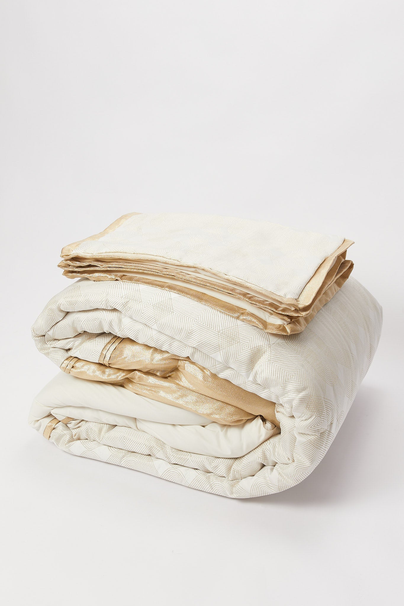 Redtag-Beige-7-Piece-Geometric-Comforter-Set-
(King-Size)-Category:Comforters,-Colour:Beige,-Deals:New-In,-Dept:Home,-Filter:Home-Bedroom,-H1:HMW,-H2:BED,-H3:BEN,-H4:COM,-HMW-BED-Comforters,-New-In-HMW-BED,-Non-Sale,-Promo:JULIETTE,-S23B,-S23C,-Season:S23B,-Section:Homewares,-Style:JACQUARD-Home-Bedroom-