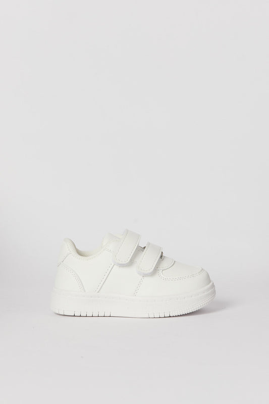 Redtag-White-Velcro-Strap-Sneaker-Category:Shoes,-Colour:White,-Deals:New-In,-Filter:Boys-Footwear-(1-to-3-Yrs),-H1:FOO,-H2:INB,-H3:SHO,-H4:CAH,-INB-Sandals,-N/A,-New-In-INB-FOO,-Non-Sale,-S23B,-Season:S23B,-Section:Boys-(0-to-14Yrs)-Infant-Boys-1 to 3 Years