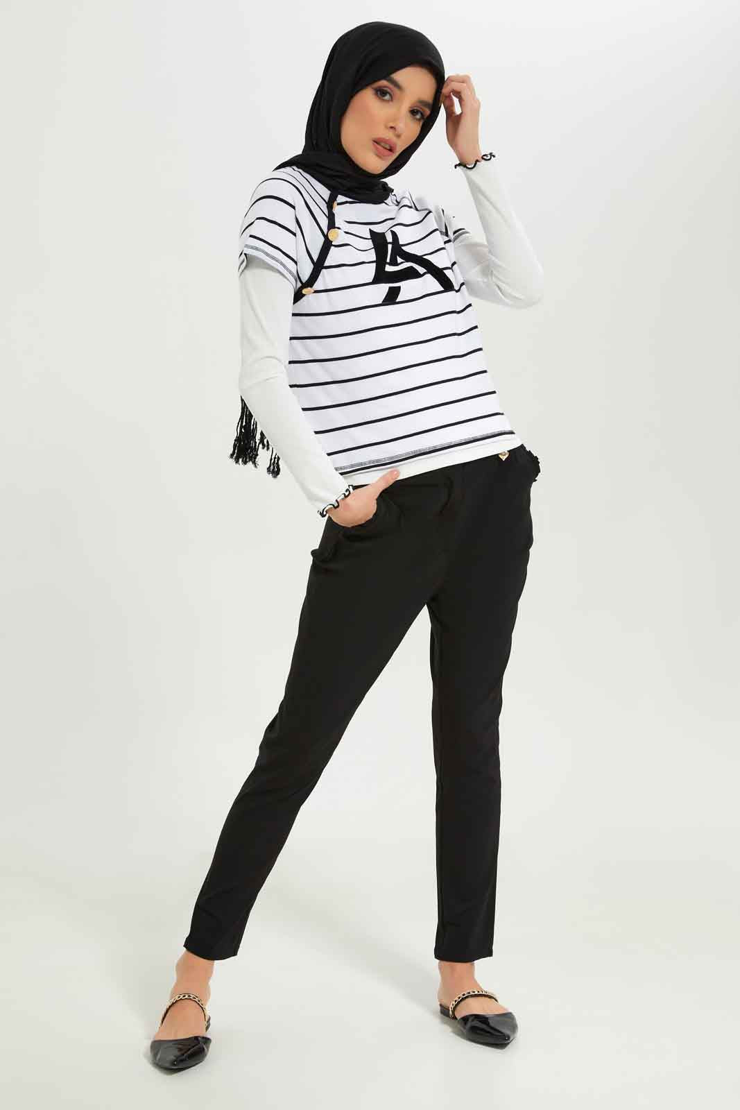 Redtag-Women-Striped-Flock-Print-Graphic-Tee-Category:T-Shirts,-Colour:White,-Deals:New-In,-Dept:Ladieswear,-Filter:Women's-Clothing,-LMC,-New-In-Women-APL,-Non-Sale,-S23A,-Section:Women,-Women-T-Shirts--