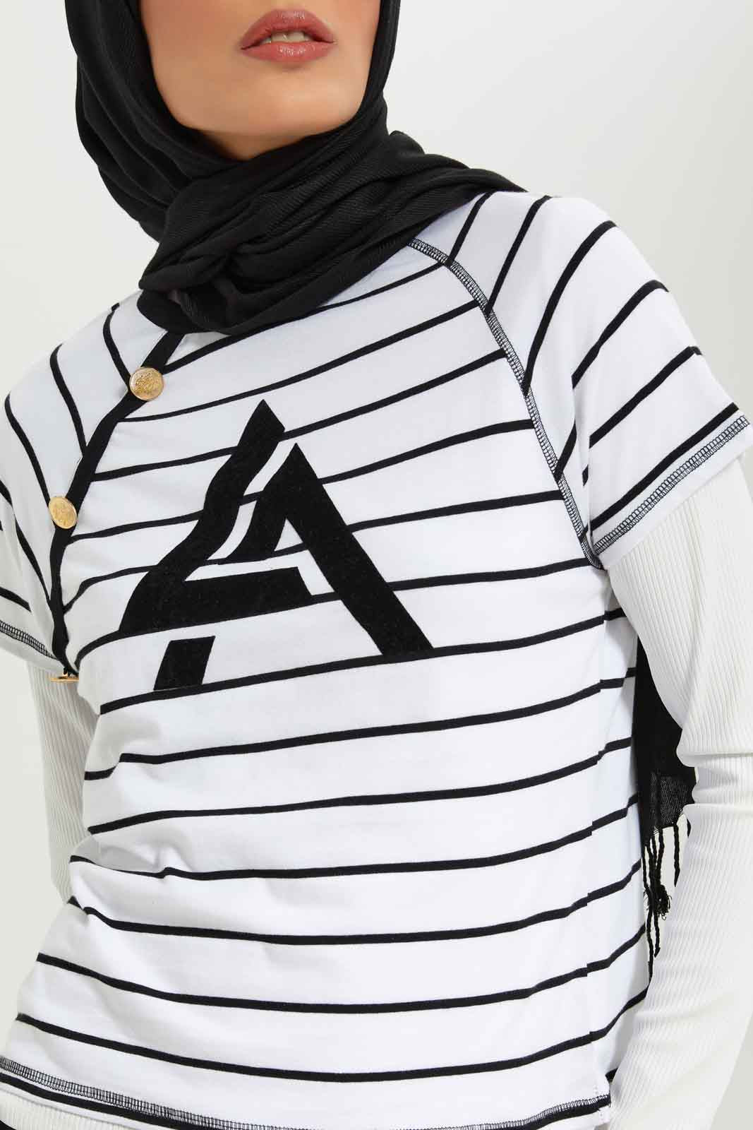 Redtag-Women-Striped-Flock-Print-Graphic-Tee-Category:T-Shirts,-Colour:White,-Deals:New-In,-Dept:Ladieswear,-Filter:Women's-Clothing,-LMC,-New-In-Women-APL,-Non-Sale,-S23A,-Section:Women,-Women-T-Shirts--