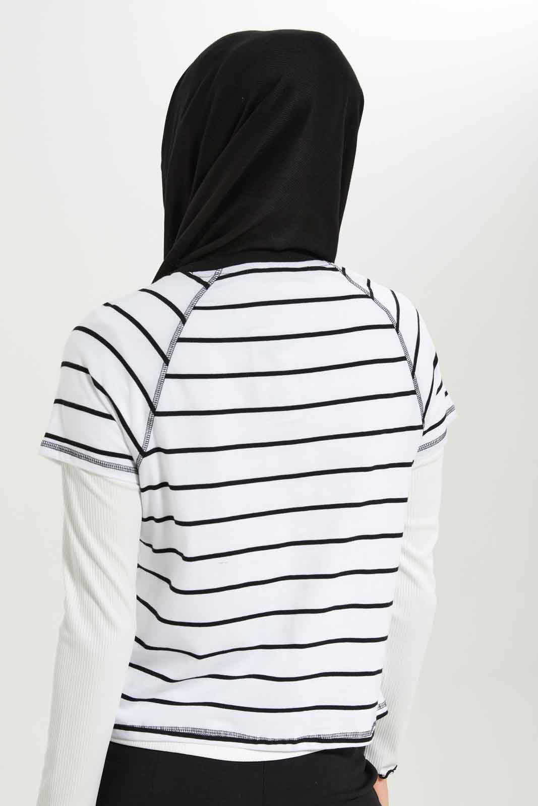 Redtag-Women-Striped-Flock-Print-Graphic-Tee-Category:T-Shirts,-Colour:White,-Deals:New-In,-Dept:Ladieswear,-Filter:Women's-Clothing,-LMC,-New-In-Women-APL,-Non-Sale,-S23A,-Section:Women,-Women-T-Shirts--