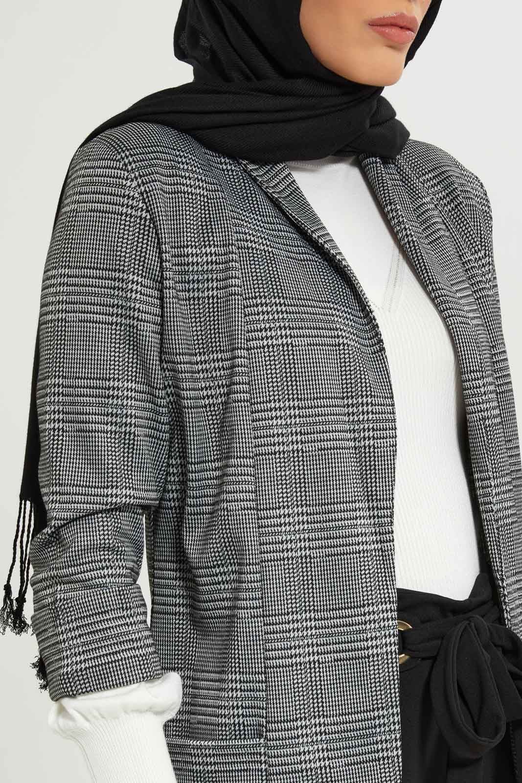 Redtag-Women-Checkered-Collared-Longsleeve-Jacket-Category:Jackets,-Colour:Assorted,-Deals:New-In,-Dept:Ladieswear,-Filter:Women's-Clothing,-LMC,-New-In-Women-APL,-Non-Sale,-S23A,-Section:Women,-Women-Jackets--