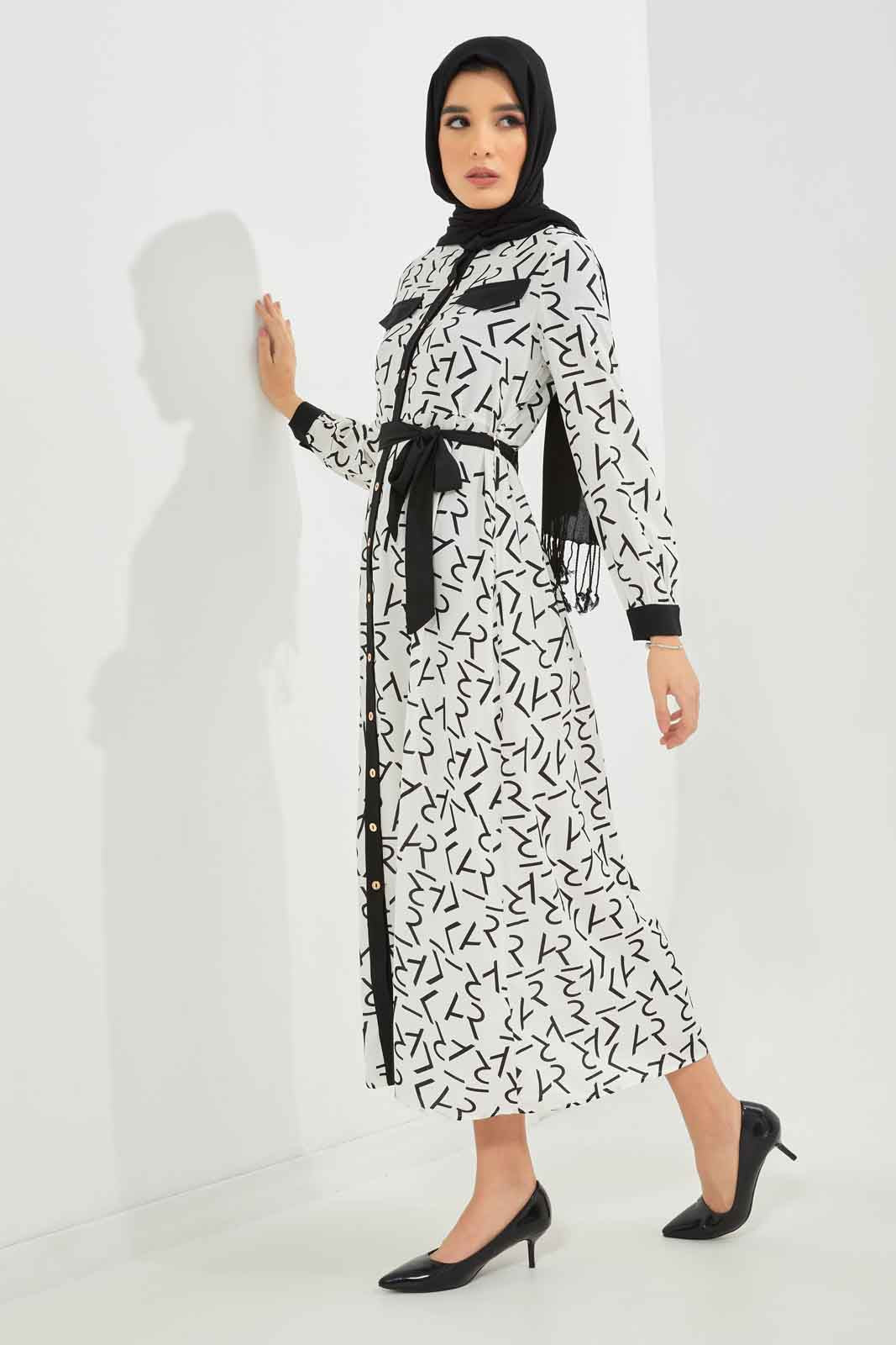 Redtag-Women-Printed-Contrast-Collar-Belted-Dress-Category:Dresses,-Colour:Assorted,-Deals:New-In,-Dept:Ladieswear,-Filter:Women's-Clothing,-LMC,-New-In-Women-APL,-Non-Sale,-S23A,-Section:Women,-Women-Dresses--