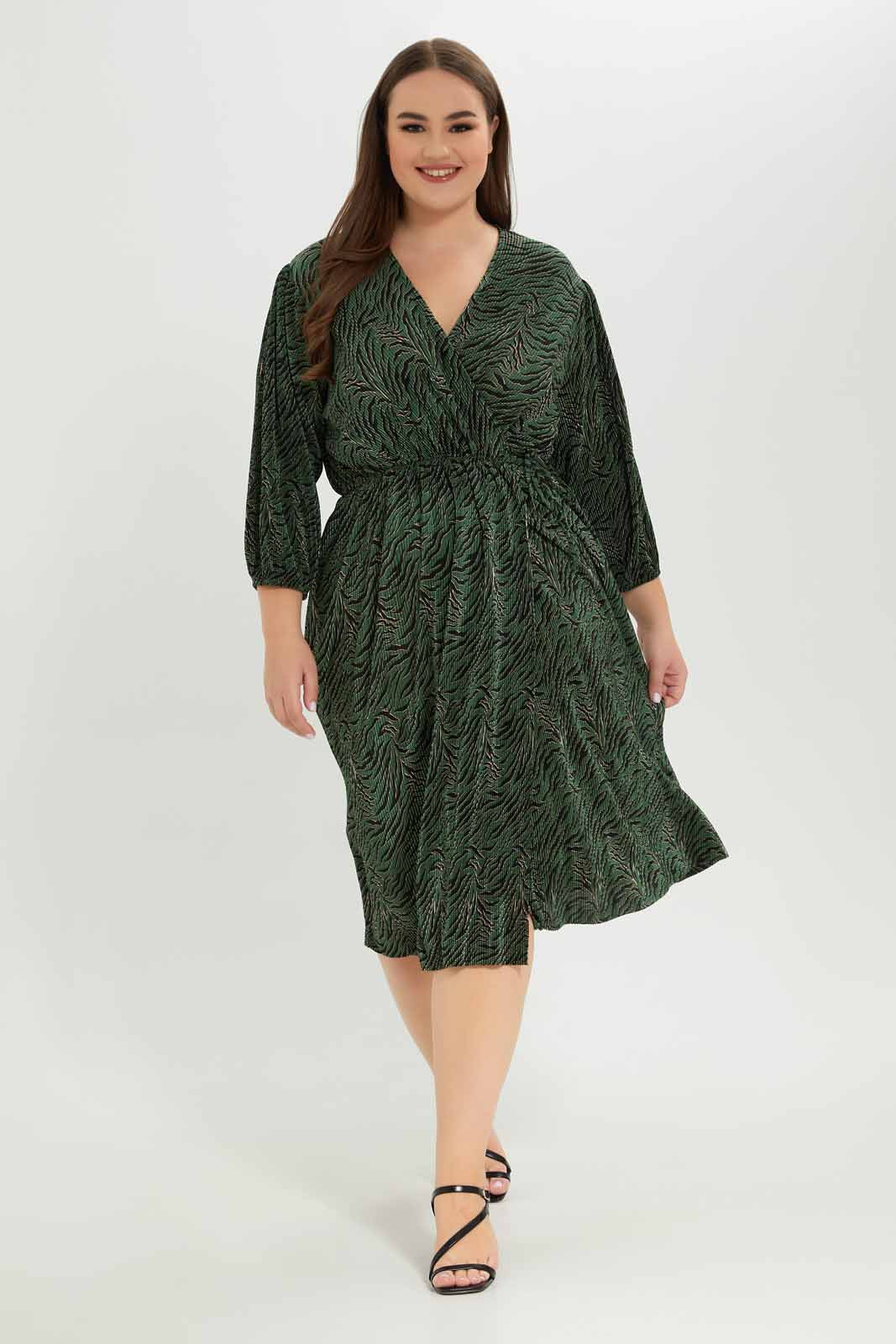 Redtag-Women-Green-Animal-Print-Plisse-Dress-Category:Dresses,-Colour:Assorted,-Deals:New-In,-Dept:Ladieswear,-Filter:Plus-Size,-LDP-Dresses,-New-In-LDP-APL,-Non-Sale,-S23A,-Section:Women-Women's-