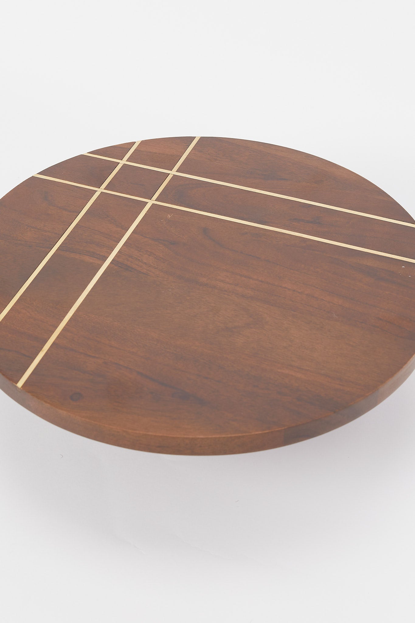 Redtag-Brown-Wooden-Round-Cake-Stand-With-Brass-Wire-Embellishment-Category:Bakeware,-Colour:Brown,-Deals:New-In,-Dept:Home,-Filter:Home-Dining,-H1:HMW,-H2:DIN,-H3:SEW,-H4:SSI,-HMW-DIN-Serveware,-New-In-HMW-DIN,-Non-Sale,-S23B,-Season:S23B,-Section:Homewares-Home-Dining-