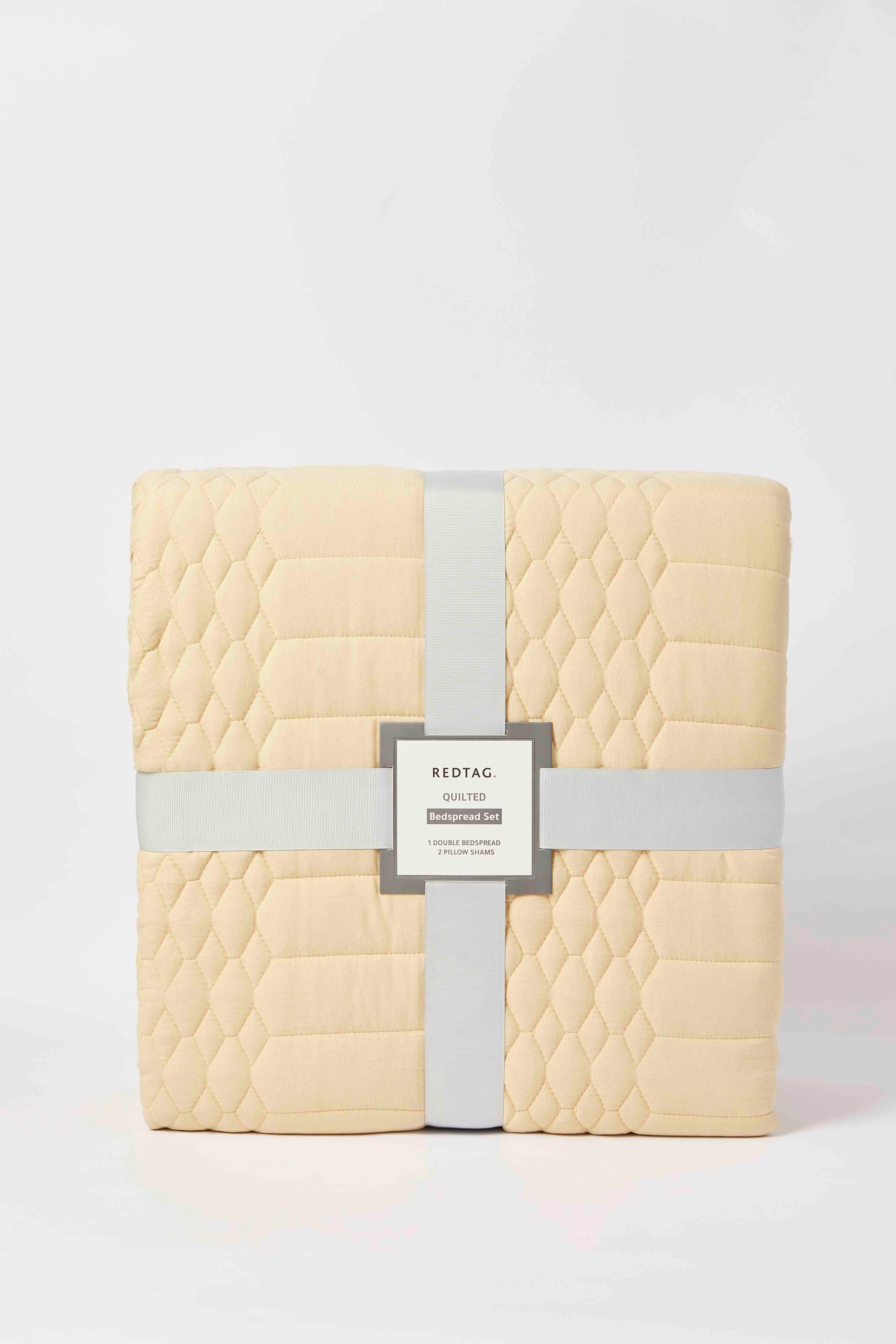 Redtag-Pale-Yellow-3-Piece-Diamod-Quilted-Bedspread-(Double-Size)-Category:Bedspreads,-Colour:Yellow,-Deals:New-In,-Dept:Home,-Filter:Home-Bedroom,-HMW-BED-Bedspreads,-New-In-HMW-BED,-Non-Sale,-S23A,-Section:Homewares-Home-Bedroom-