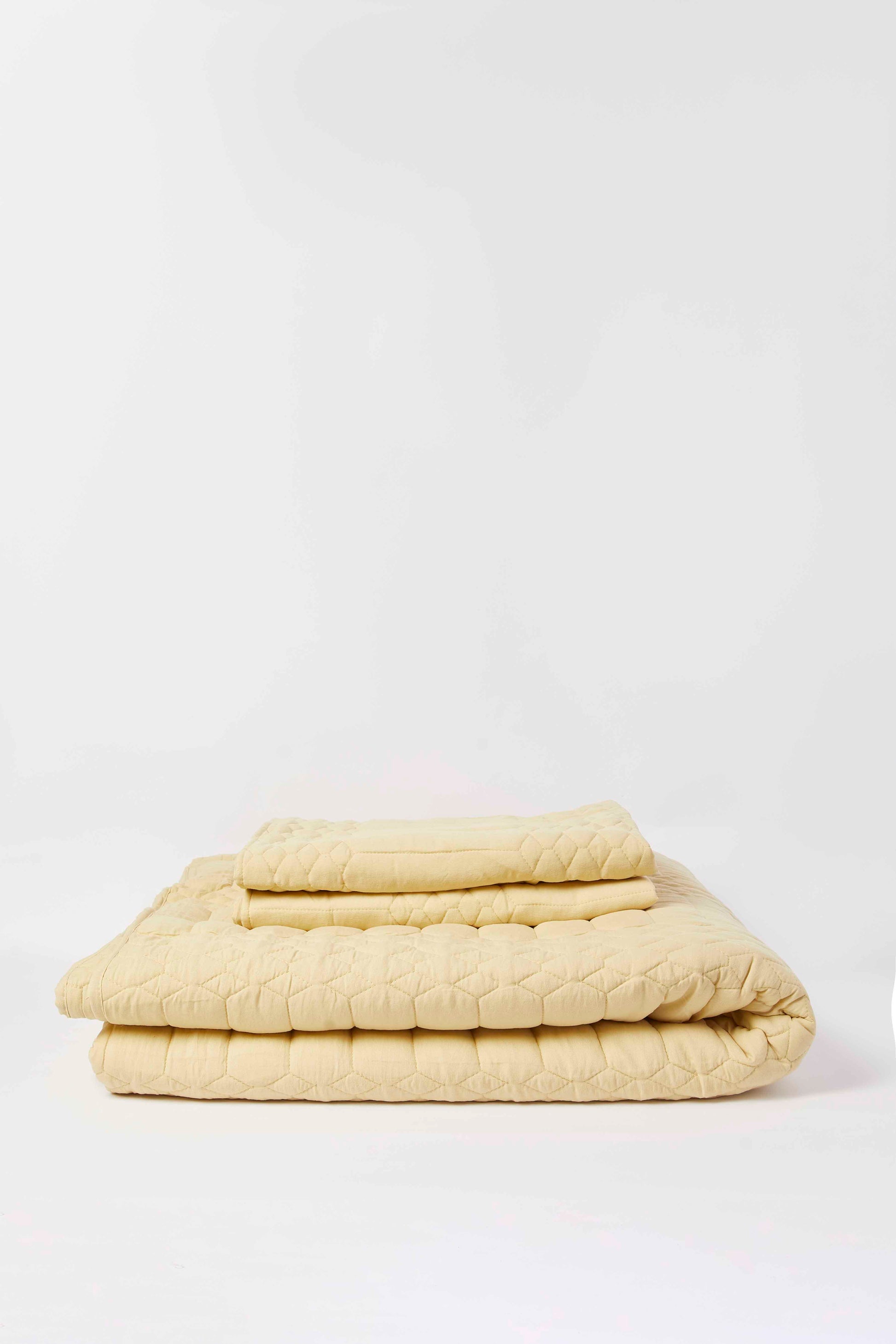 Redtag-Pale-Yellow-3-Piece-Diamod-Quilted-Bedspread-(Double-Size)-Category:Bedspreads,-Colour:Yellow,-Deals:New-In,-Dept:Home,-Filter:Home-Bedroom,-HMW-BED-Bedspreads,-New-In-HMW-BED,-Non-Sale,-S23A,-Section:Homewares-Home-Bedroom-