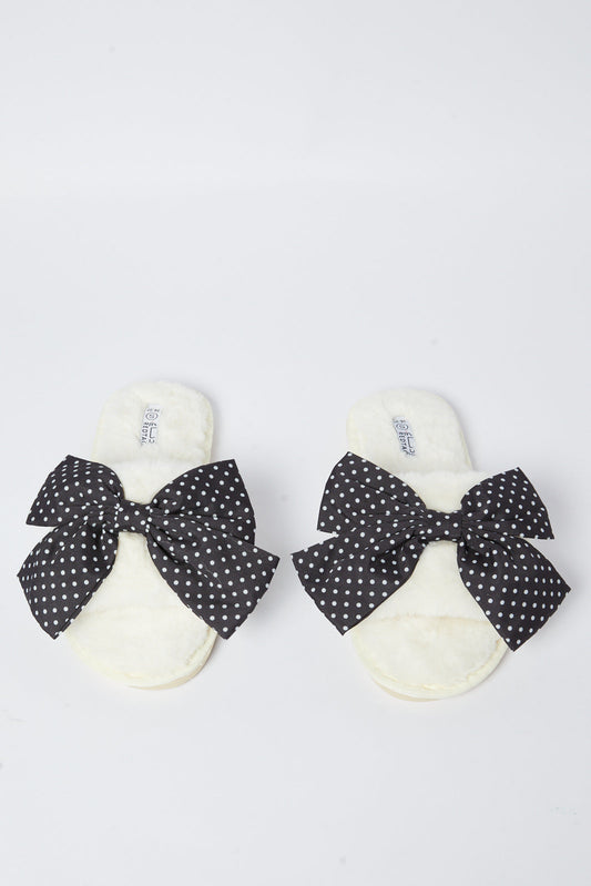 Redtag-White-Bow-Trim-Slide-Category:Slippers,-Colour:White,-Deals:New-In,-Filter:Women's-Footwear,-N/A,-New-In-Women-FOO,-Non-Sale,-S23A,-Section:Women,-Women-Slippers-Women's-