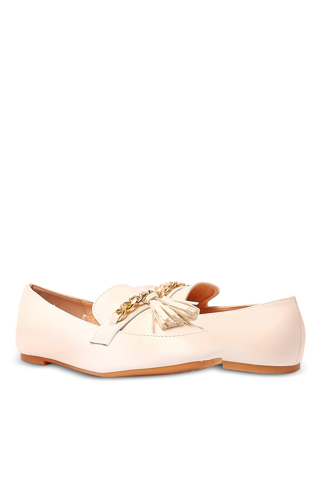 Redtag-White-Chain-Loafer-(-Repeat)-Category:Shoes,-Colour:White,-Deals:New-In,-Filter:Girls-Footwear-(5-to-14-Yrs),-GSR-Shoes,-N/A,-New-In-GSR-FOO,-Non-Sale,-S23A,-Section:Girls-(0-to-14Yrs)-Senior-Girls-5 to 14 Years
