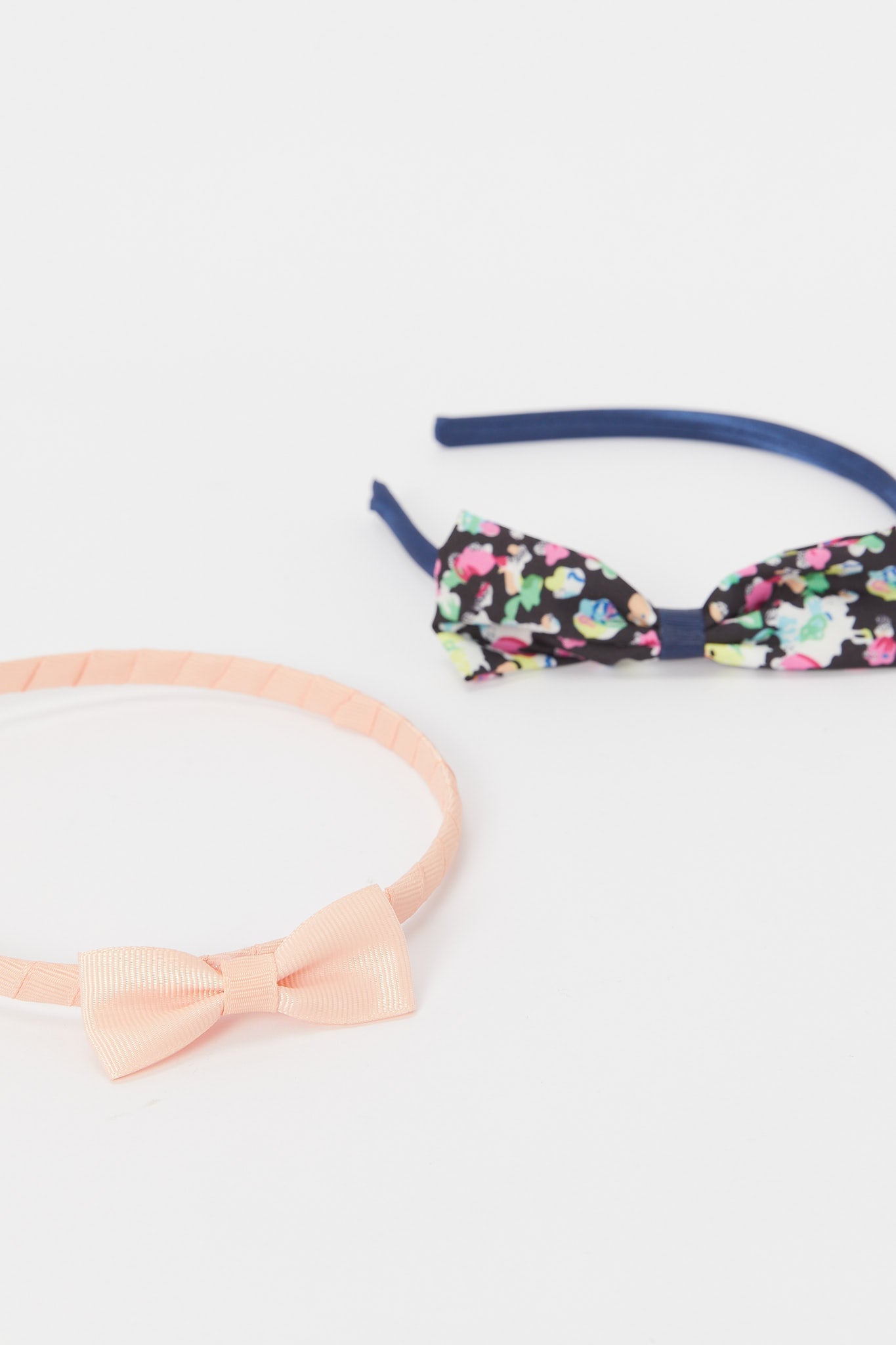 Redtag-Headband-Category:Hair-Accessories,-Colour:Assorted,-Deals:New-In,-Dept:Girls,-Filter:Girls-Accessories,-GIR-Hair-Accessories,-H1:ACC,-H2:GIR,-H3:GIA,-H4:HAC,-New-In,-New-In-GIR-ACC,-Non-Sale,-S23A,-Season:S23B,-Section:Girls-(0-to-14Yrs)-Girls-
