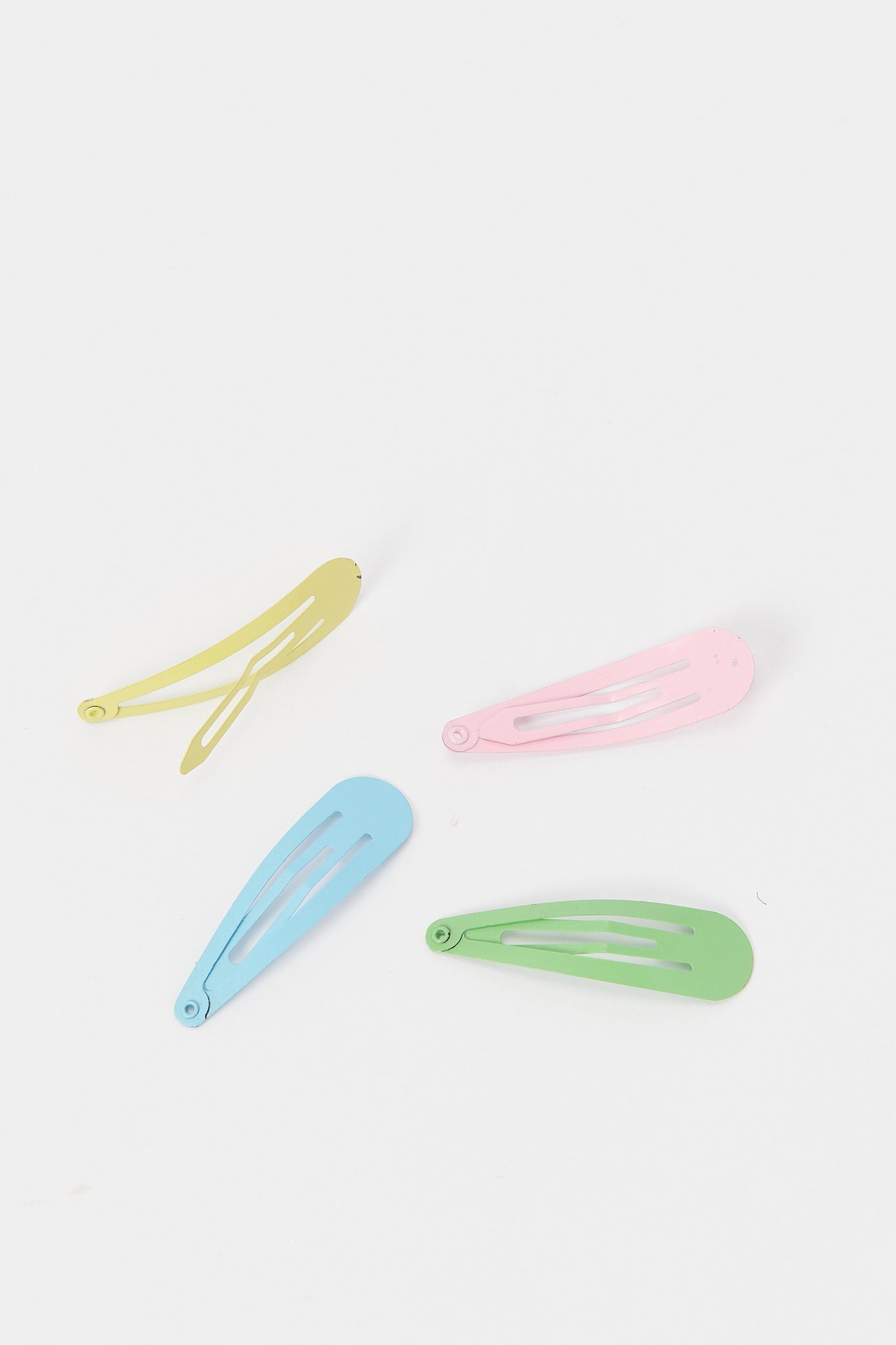 Redtag-S/14-Elastic+S/4-Hair-Clip-Category:Hair-Accessories,-Colour:Assorted,-Deals:New-In,-Dept:Girls,-Filter:Girls-Accessories,-GIR-Hair-Accessories,-H1:ACC,-H2:GIR,-H3:GIA,-H4:HAC,-New-In,-New-In-GIR-ACC,-Non-Sale,-S23A,-Season:S23B,-Section:Girls-(0-to-14Yrs)-Girls-