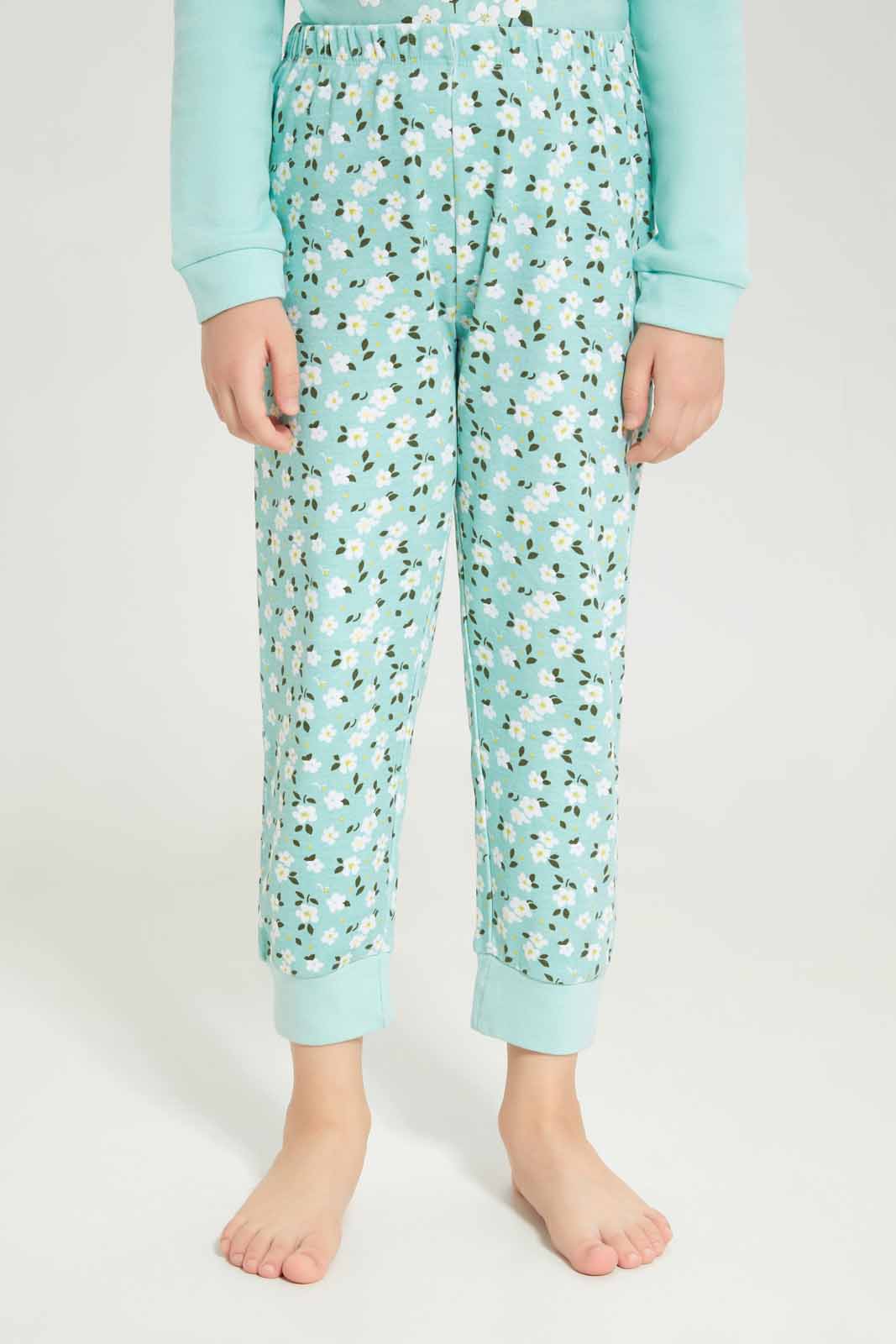 Redtag-Girls-Green-Floral-Print-Pj-Set-Category:Pyjama-Sets,-Colour:Green,-Deals:New-In,-Dept:Girls,-Filter:Girls-(2-to-8-Yrs),-GIR-Pyjama-Sets,-New-In-GIR-APL,-Non-Sale,-S23A,-Section:Girls-(0-to-14Yrs)-Girls-2 to 8 Years