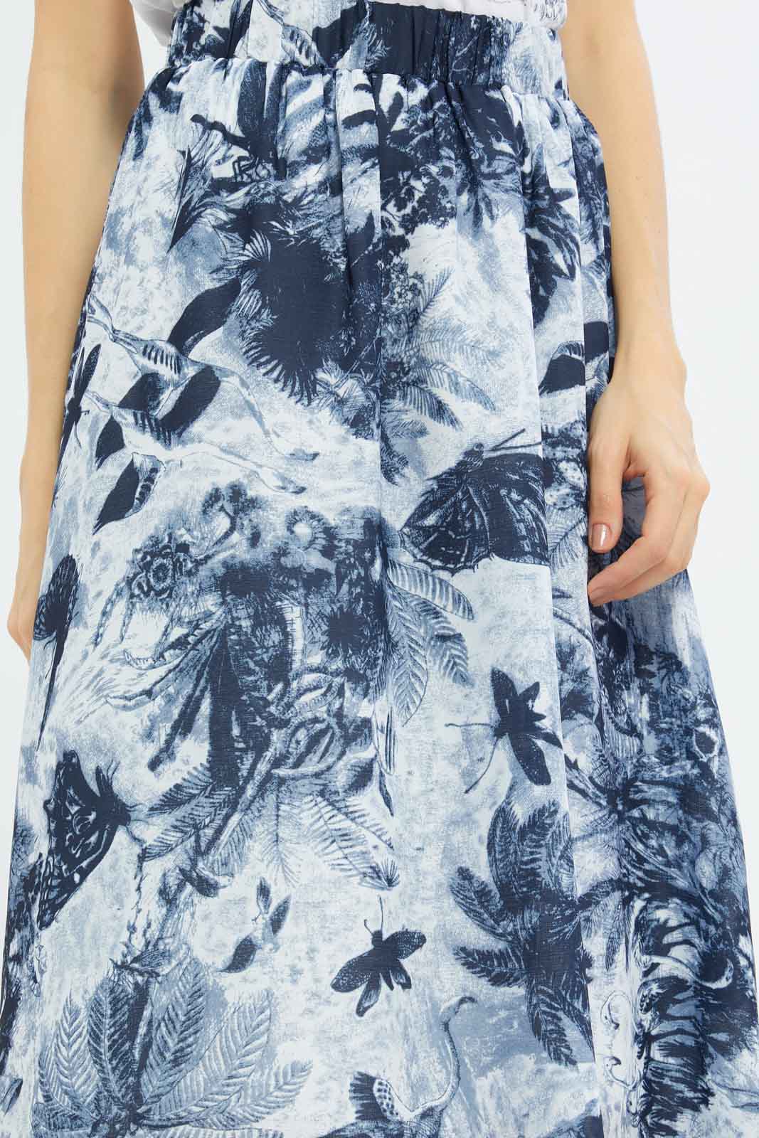 Redtag-Women-Navy-Printed-Tiered-Skirt-Category:Skirts,-Colour:Navy,-Deals:New-In,-Dept:Ladieswear,-Filter:Women's-Clothing,-LDC,-LDC-Skirts,-New-In-LDC-APL,-Non-Sale,-S23B,-Section:Women-Women's-