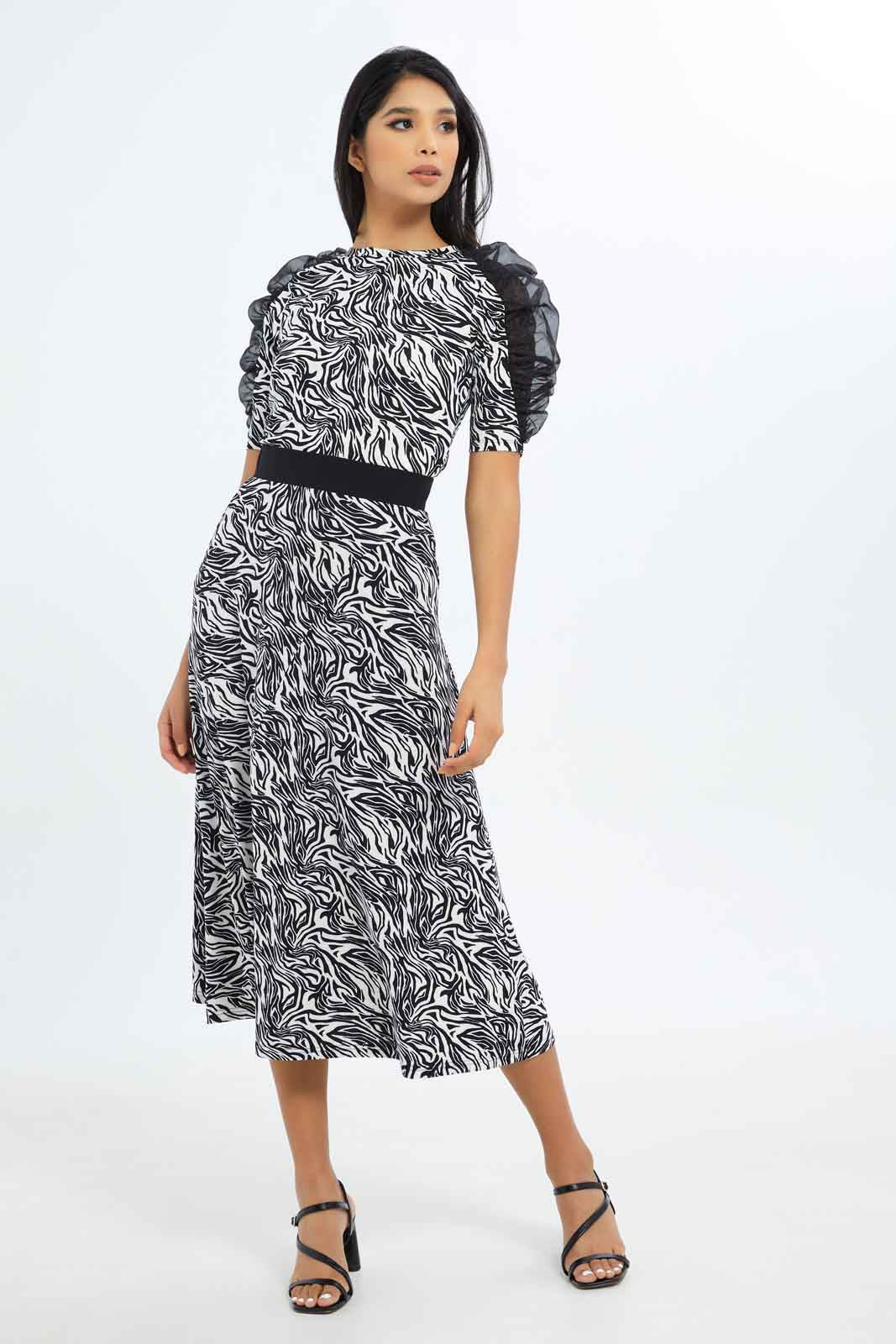 Redtag-Women-Assorted-All-Over-Print-Mid-Length-Skirt-Category:Skirts,-Colour:Assorted,-Deals:New-In,-Dept:Ladieswear,-Filter:Women's-Clothing,-LEC,-LEC-Skirts,-New-In-LEC-APL,-Non-Sale,-S23B,-Section:Women-Women's-