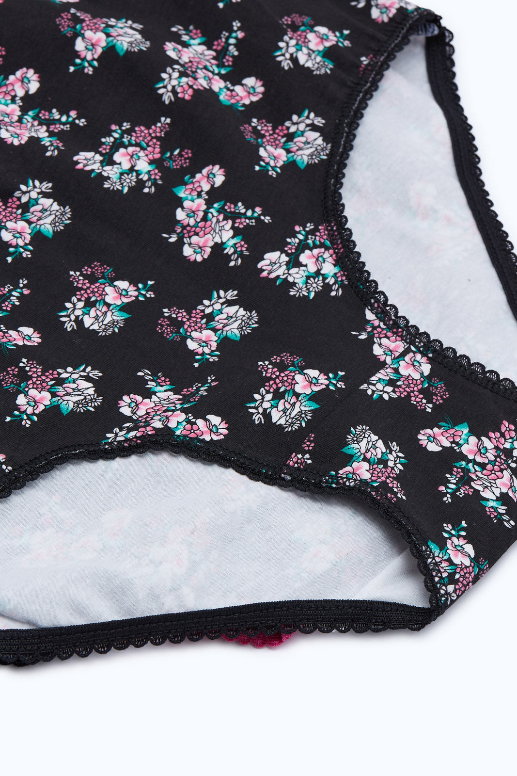 Redtag-Women-Assorted-Print/Plain-Mama-Briefs-(5-Pack)-365,-Category:Briefs,-Colour:Assorted,-Deals:New-In,-Dept:Ladieswear,-Filter:Women's-Clothing,-H1:LWR,-H2:LDL,-H3:LIN,-H4:BRE,-New-In-Women-APL,-Non-Sale,-Season:365,-Section:Women,-Set:Set-of-5,-Women-Briefs--