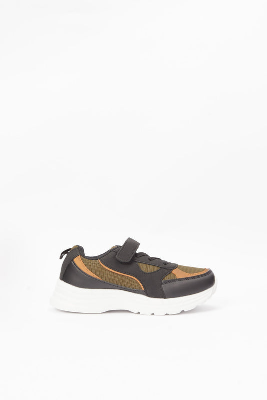 Redtag-Brown-Fabric-Block-Sneaker-BSR-Trainers,-Category:Shoes,-Colour:Brown,-Deals:New-In,-Filter:Boys-Footwear-(5-to-14-Yrs),-N/A,-New-In-BSR-FOO,-Non-Sale,-S23A,-Section:Boys-(0-to-14Yrs)-Senior-Boys-5 to 14 Years