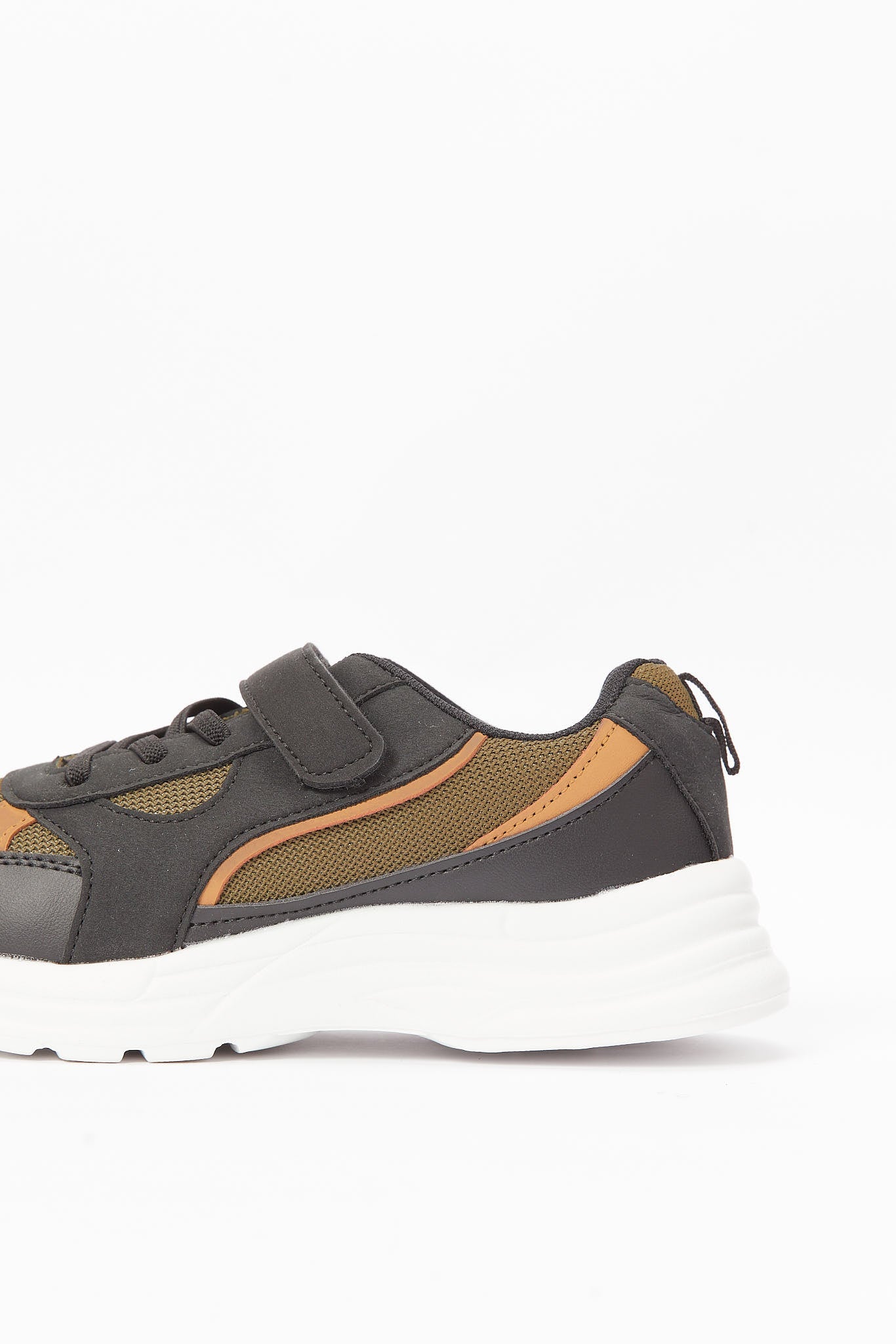 Redtag-Brown-Fabric-Block-Sneaker-BSR-Trainers,-Category:Shoes,-Colour:Brown,-Deals:New-In,-Filter:Boys-Footwear-(5-to-14-Yrs),-N/A,-New-In-BSR-FOO,-Non-Sale,-S23A,-Section:Boys-(0-to-14Yrs)-Senior-Boys-5 to 14 Years