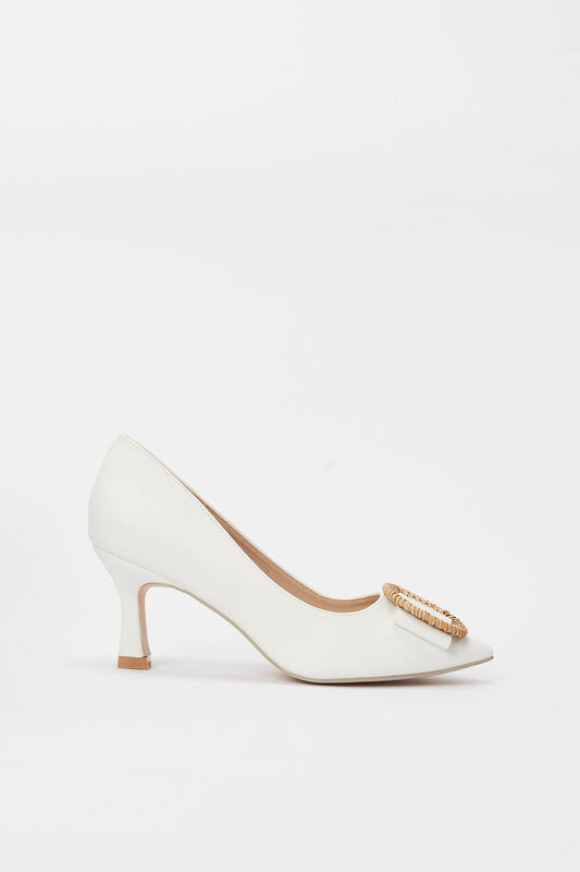 Redtag-White-Court-With-Chain-Trim-Category:Shoes,-Colour:White,-Deals:New-In,-Filter:Women's-Footwear,-H1:FOO,-H2:LAD,-H3:SHO,-H4:FOS,-N/A,-New-In-Women-FOO,-Non-Sale,-S23B,-Season:S23B,-Section:Women,-Women-Formal-Shoes-Women's-