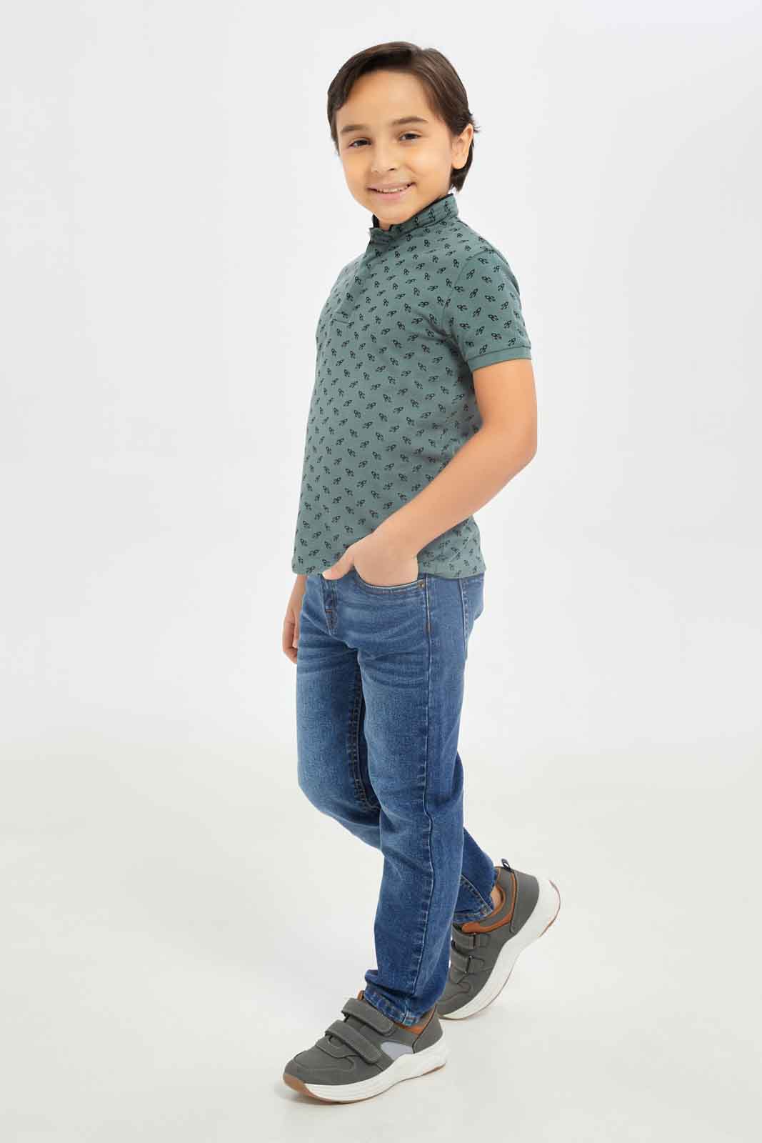 Redtag-Boys-Mid-Wash-Straight-Fit-Jeans-BOY-Jeans,-Category:Jeans,-Colour:Blue,-Deals:New-In,-Dept:Boys,-Filter:Boys-(2-to-8-Yrs),-New-In-BOY-APL,-Non-Sale,-S23A,-Section:Boys-(0-to-14Yrs)-Boys-2 to 8 Years