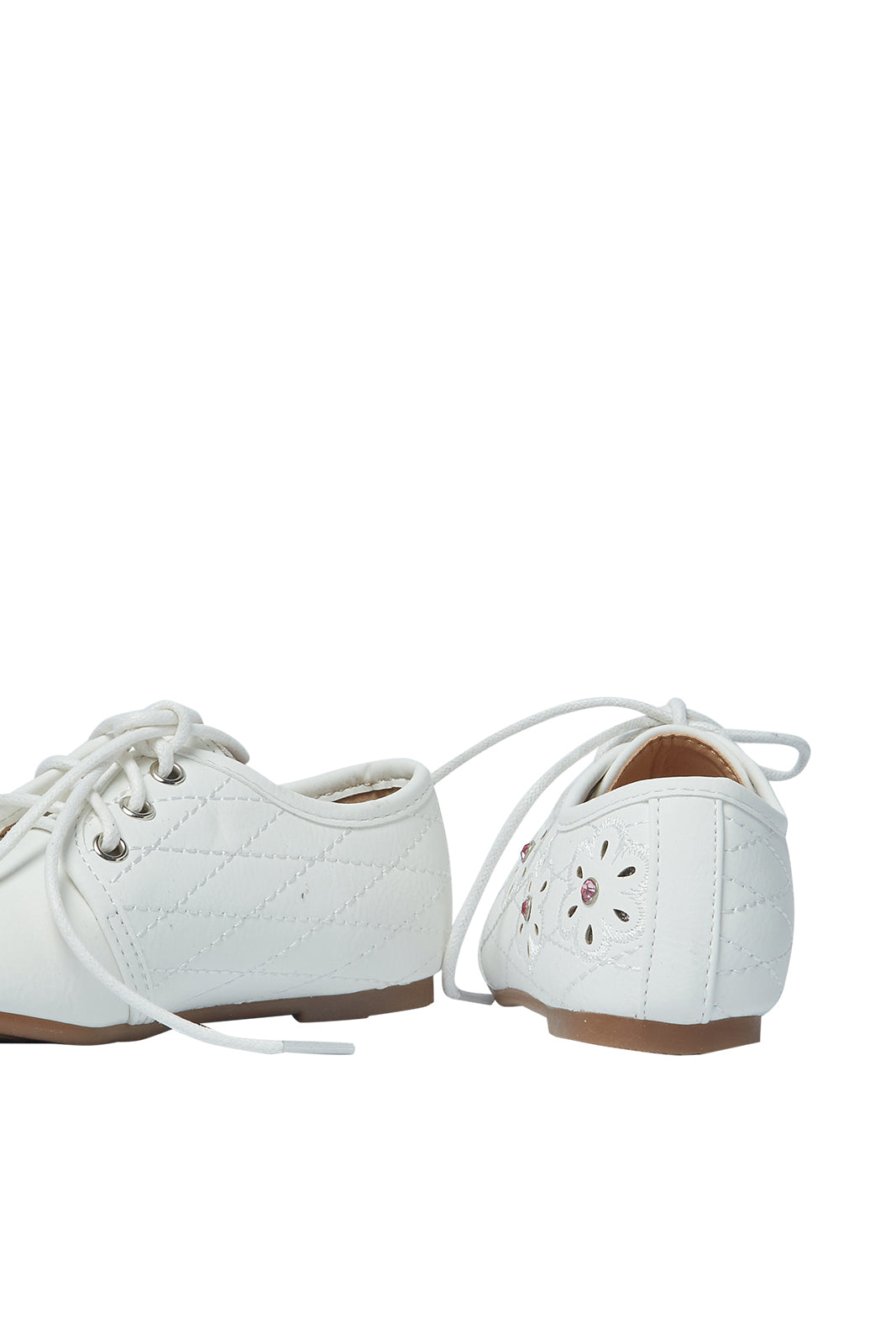 Redtag-White-Floral-Brogue-Category:Shoes,-Colour:White,-Deals:New-In,-Filter:Girls-Footwear-(3-to-5-Yrs),-GIR-Shoes,-N/A,-New-In-GIR-FOO,-Non-Sale,-S23A,-Section:Girls-(0-to-14Yrs)-Girls-3 to 5 Years