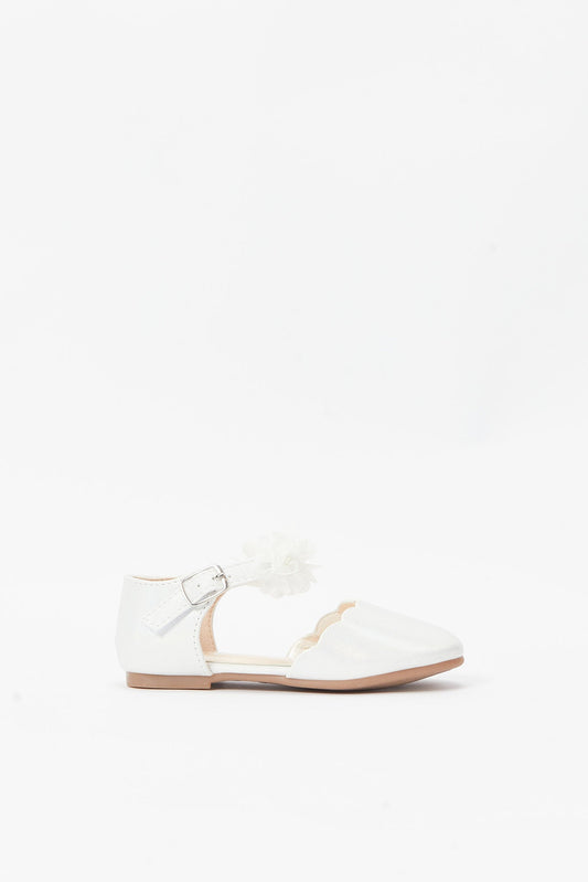 Redtag-White-Lace-Floral-Ballerina-Category:Shoes,-Colour:White,-Deals:New-In,-Filter:Girls-Footwear-(3-to-5-Yrs),-GIR-Shoes,-N/A,-New-In-GIR-FOO,-Non-Sale,-S23B,-Section:Girls-(0-to-14Yrs)-Girls-3 to 5 Years