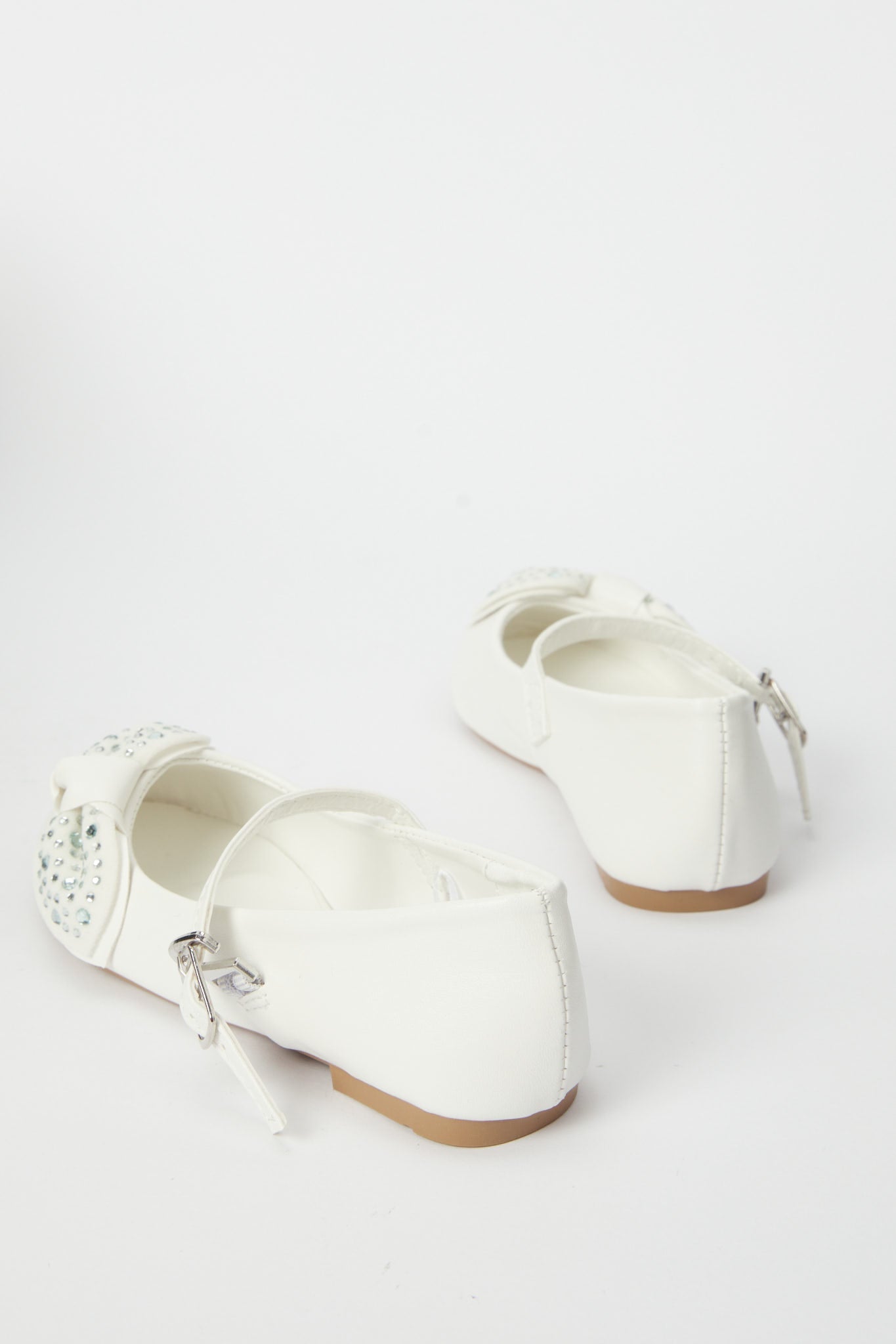 Redtag-White-Diamante-Bow-Ballerina-Category:Shoes,-Colour:White,-Deals:New-In,-Filter:Girls-Footwear-(3-to-5-Yrs),-GIR-Shoes,-H1:FOO,-H2:GIR,-H3:SHO,-H4:CAH,-N/A,-New-In-GIR-FOO,-Non-Sale,-S23B,-Season:S23B,-Section:Girls-(0-to-14Yrs)-Girls-3 to 5 Years