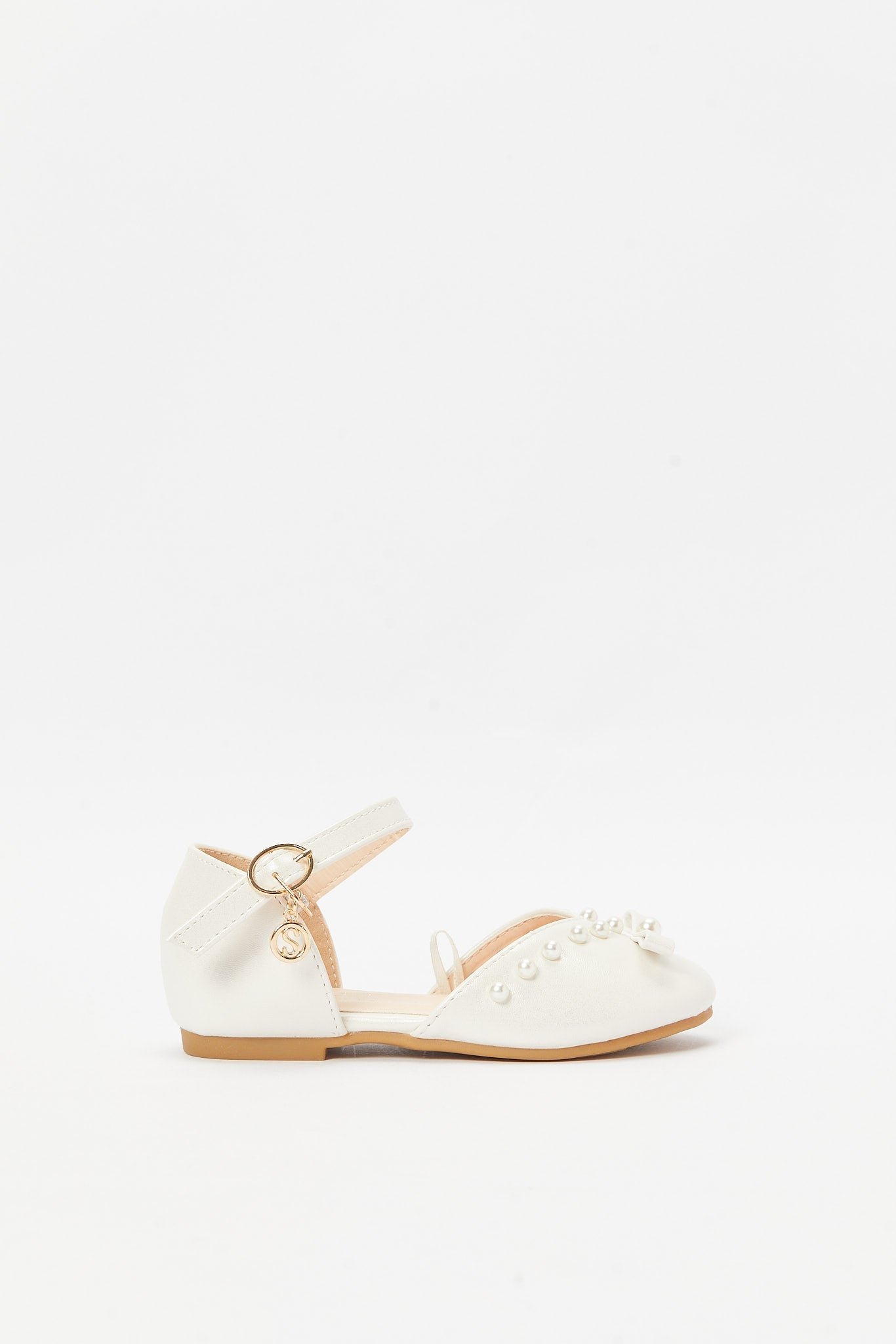 Redtag-Ivory-Pearl-Embellished-Sandal(Repeat)-Category:Shoes,-Colour:Ivory,-Deals:New-In,-Filter:Girls-Footwear-(3-to-5-Yrs),-GIR-Sandals,-N/A,-New-In-GIR-FOO,-Non-Sale,-S23B,-Section:Girls-(0-to-14Yrs)-Girls-3 to 5 Years