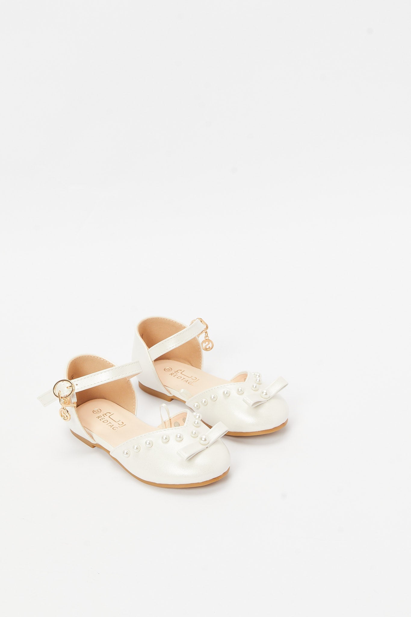 Redtag-Ivory-Pearl-Embellished-Sandal(Repeat)-Category:Shoes,-Colour:Ivory,-Deals:New-In,-Filter:Girls-Footwear-(3-to-5-Yrs),-GIR-Sandals,-N/A,-New-In-GIR-FOO,-Non-Sale,-S23B,-Section:Girls-(0-to-14Yrs)-Girls-3 to 5 Years