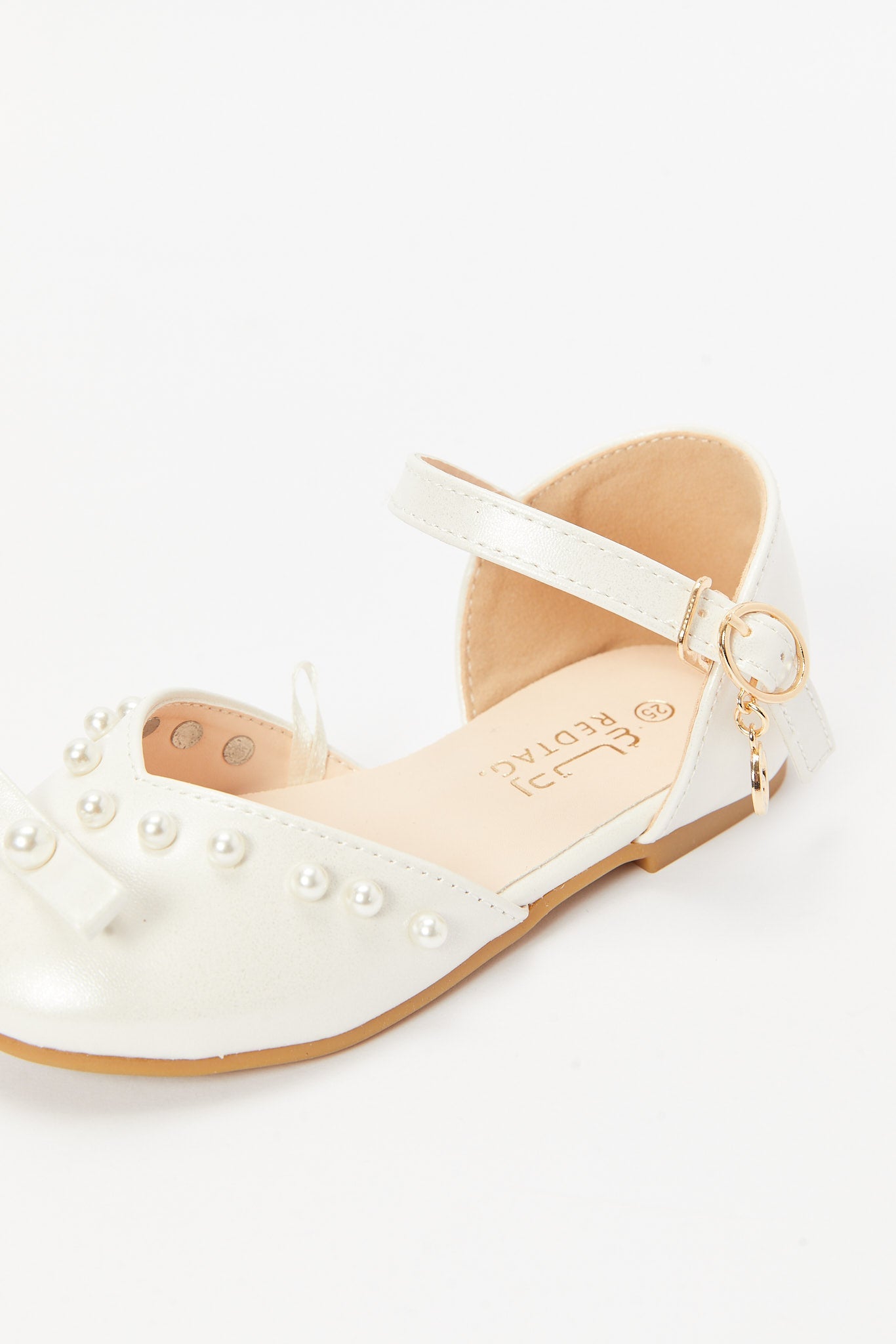 Redtag-Ivory-Pearl-Embellished-Sandal(Repeat)-Category:Shoes,-Colour:Ivory,-Deals:New-In,-Filter:Girls-Footwear-(3-to-5-Yrs),-GIR-Sandals,-N/A,-New-In-GIR-FOO,-Non-Sale,-S23B,-Section:Girls-(0-to-14Yrs)-Girls-3 to 5 Years