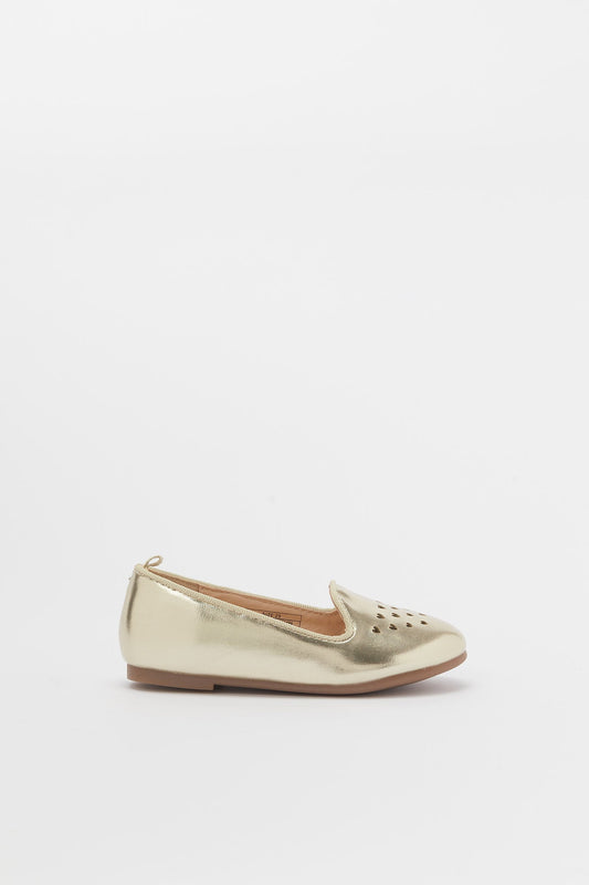 Redtag-Gold-Heart-Laser-Cut-Loafer
(Repeat)-Category:Shoes,-Colour:Gold,-Deals:New-In,-Filter:Girls-Footwear-(3-to-5-Yrs),-GIR-Shoes,-H1:FOO,-H2:GIR,-H3:SHO,-H4:CAH,-New-In-GIR-FOO,-Non-Sale,-Promo:RMD,-RMD,-S23B,-Season:S23B,-Section:Girls-(0-to-14Yrs)-Girls-3 to 5 Years