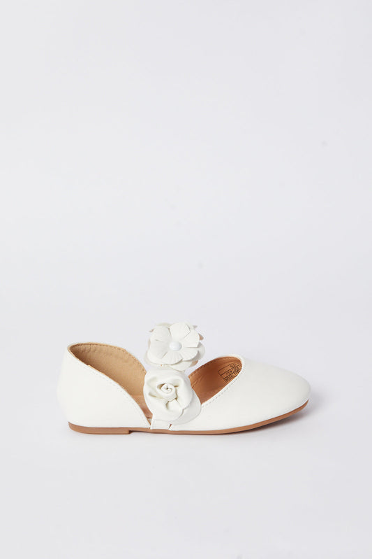 Redtag-White-Floral-Trim-Ballerina
(Repeat)-Category:Shoes,-Colour:White,-Deals:New-In,-Filter:Girls-Footwear-(3-to-5-Yrs),-GIR-Shoes,-N/A,-New-In-GIR-FOO,-Non-Sale,-S23B,-Section:Girls-(0-to-14Yrs)-Girls-3 to 5 Years
