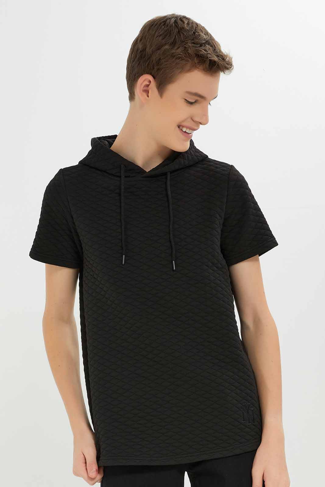 Redtag-Boys-Black-Jacquard-Sweatshirt-BSR-Sweatshirts,-Category:Sweatshirts,-Colour:Black,-Deals:New-In,-Dept:Boys,-Filter:Senior-Boys-(8-to-14-Yrs),-New-In-BSR-APL,-Non-Sale,-S23A,-Section:Boys-(0-to-14Yrs)-Senior-Boys-9 to 14 Years