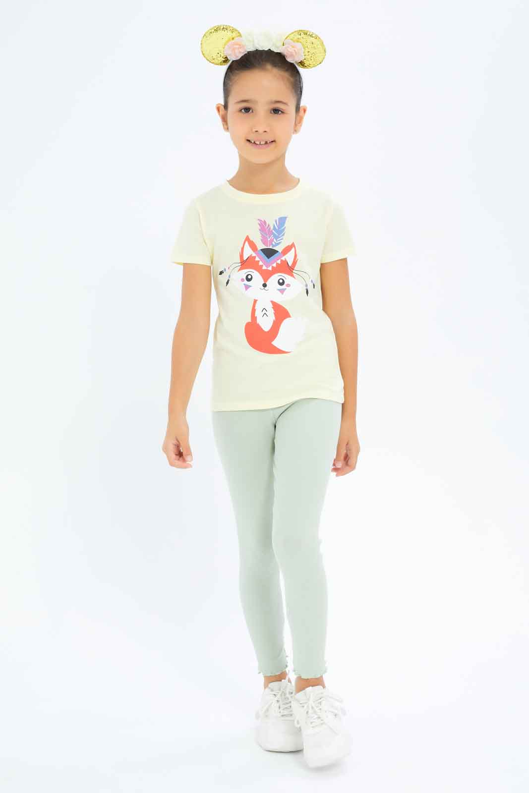 Redtag-Girls-Green-Rib-Leggings-Category:Leggings,-Colour:Green,-Deals:New-In,-Dept:Girls,-Filter:Girls-(2-to-8-Yrs),-GIR-Leggings,-New-In-GIR-APL,-Non-Sale,-S23A,-Section:Girls-(0-to-14Yrs),-TBL-Girls-2 to 8 Years