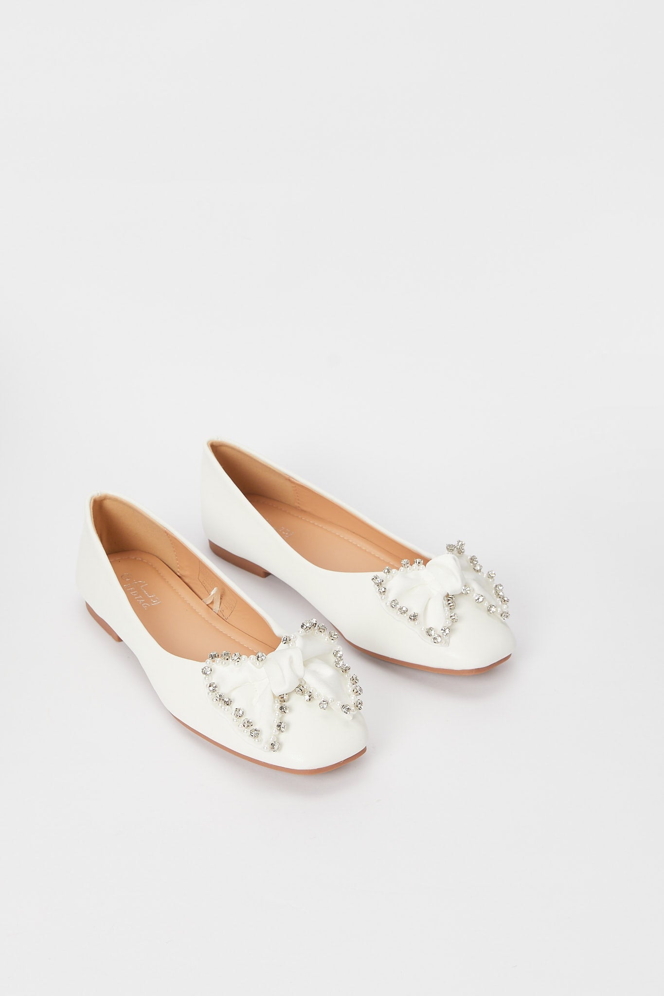 Redtag-White-Pearl-Bow-Trim-Ballerina-Category:Shoes,-Colour:White,-Deals:New-In,-Filter:Women's-Footwear,-H1:FOO,-H2:LAD,-H3:SHO,-H4:CAH,-N/A,-New-In-Women-FOO,-Non-Sale,-S23B,-Season:S23B,-Section:Women,-Women-Shoes-Women's-