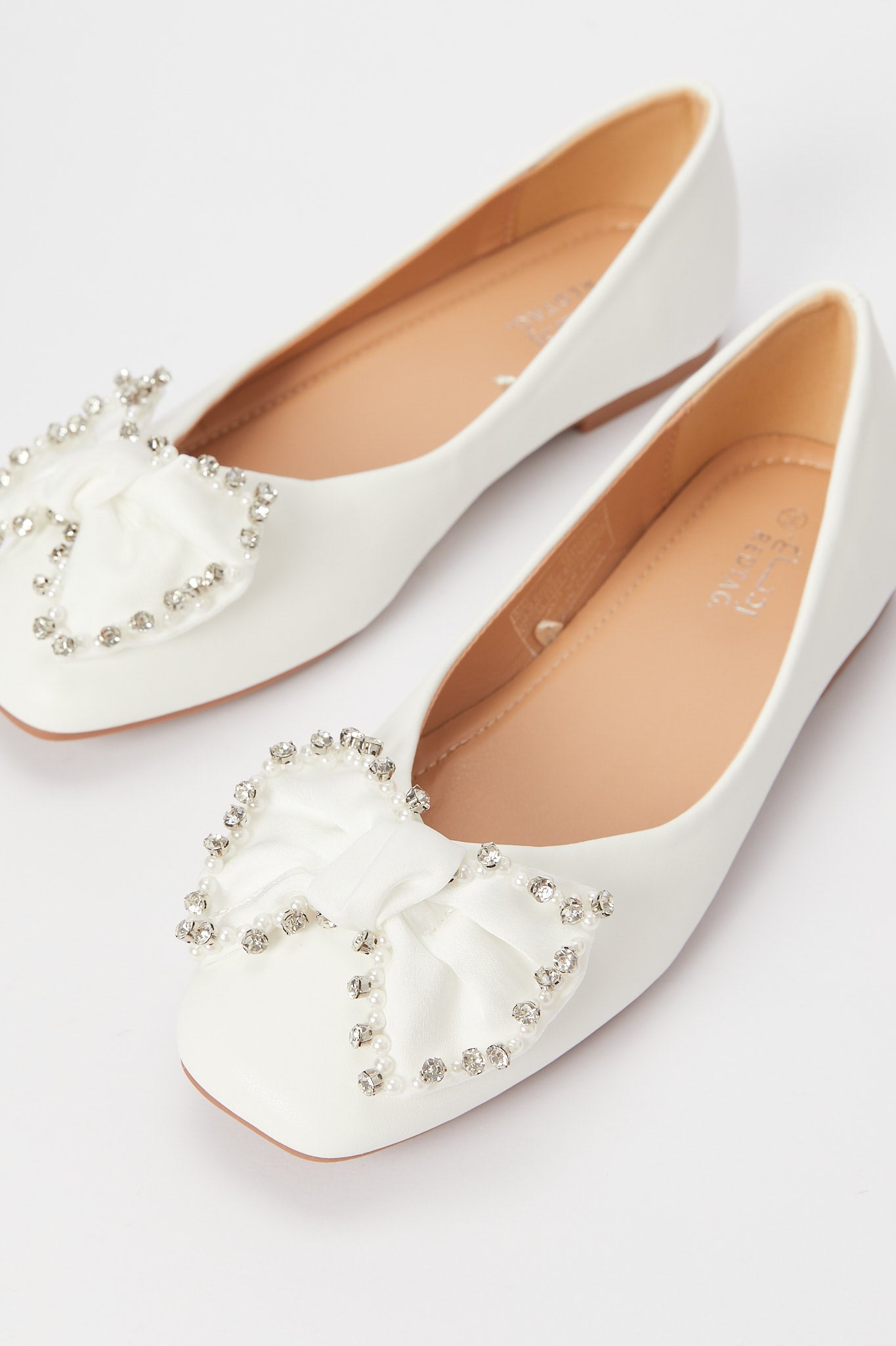 Redtag-White-Pearl-Bow-Trim-Ballerina-Category:Shoes,-Colour:White,-Deals:New-In,-Filter:Women's-Footwear,-H1:FOO,-H2:LAD,-H3:SHO,-H4:CAH,-N/A,-New-In-Women-FOO,-Non-Sale,-S23B,-Season:S23B,-Section:Women,-Women-Shoes-Women's-