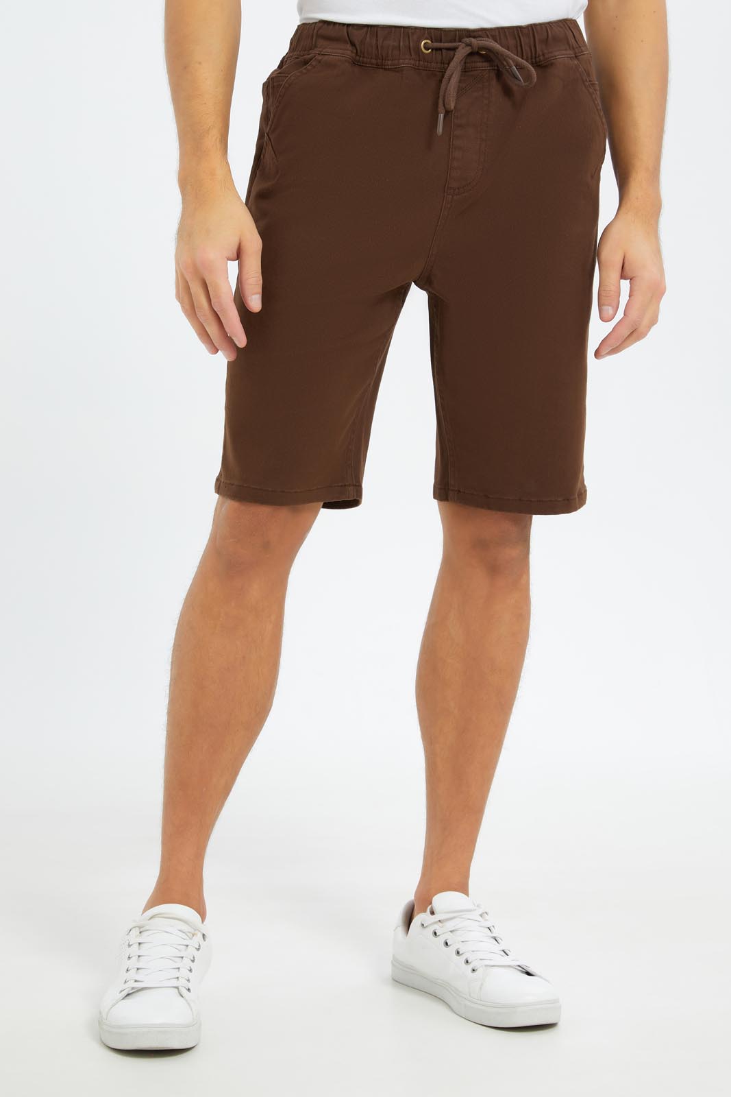 Redtag-Men-Brown-Knee-Length-Shorts-Category:Shorts,-Colour:Brown,-Deals:New-In,-Dept:Menswear,-Filter:Men's-Clothing,-Men-Shorts,-New-In-Men-APL,-Non-Sale,-S23C,-Section:Men-Men's-